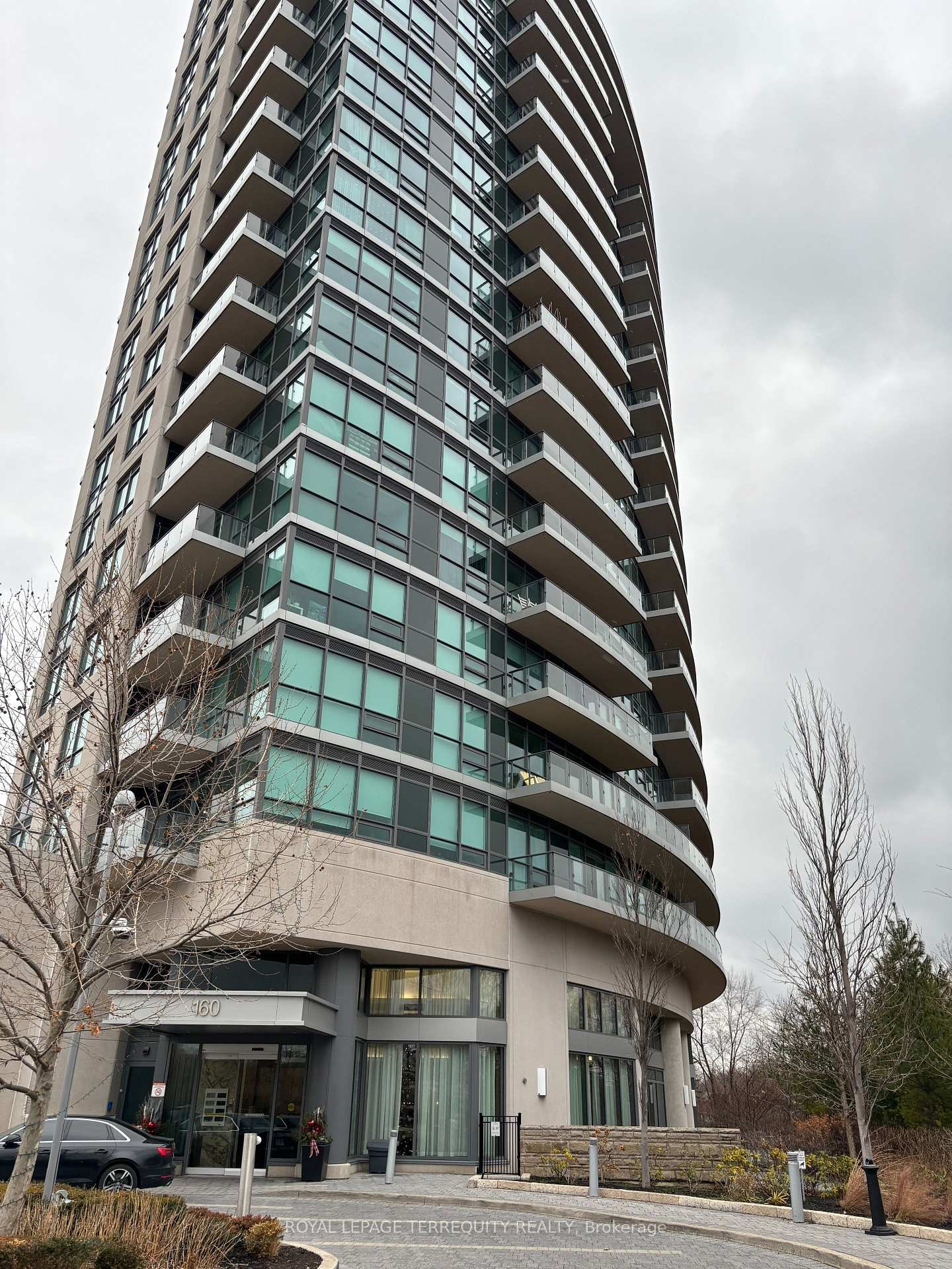 









160


Vanderhoof

Avenue, PH17,
Toronto,




ON
M4G 0B7

