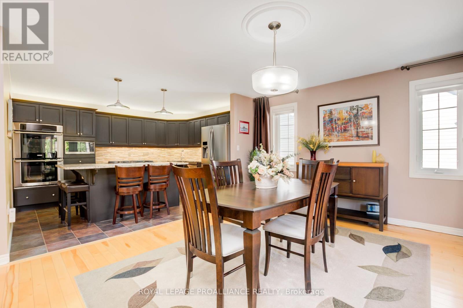 












27 SANDPIPER WAY

,
Brighton,




Ontario
K0K1H0

