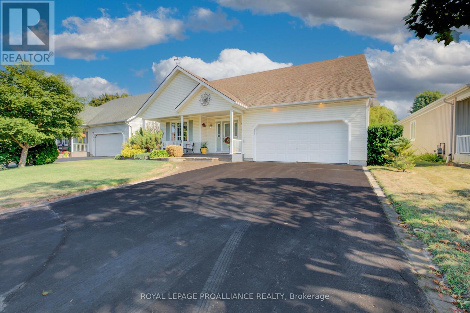 












27 SANDPIPER WAY

,
Brighton,




Ontario
K0K1H0

