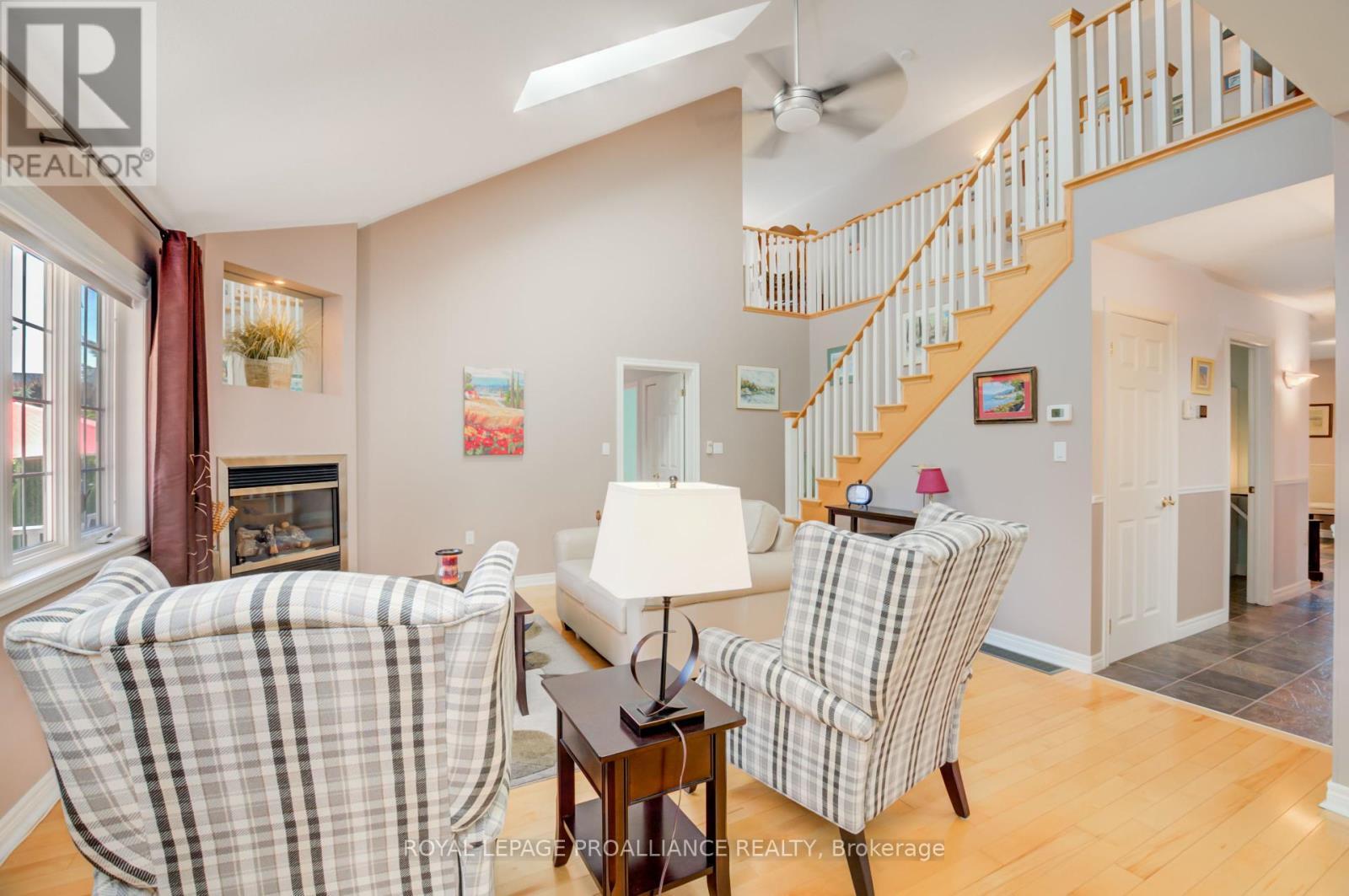 












27 SANDPIPER WAY

,
Brighton,




Ontario
K0K1H0

