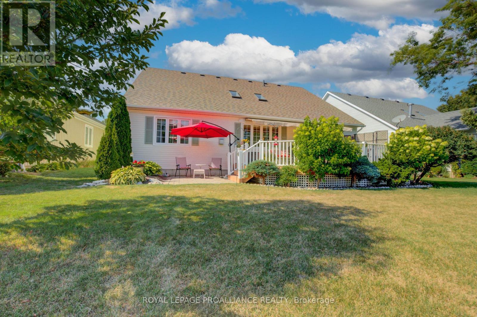 












27 SANDPIPER WAY

,
Brighton,




Ontario
K0K1H0

