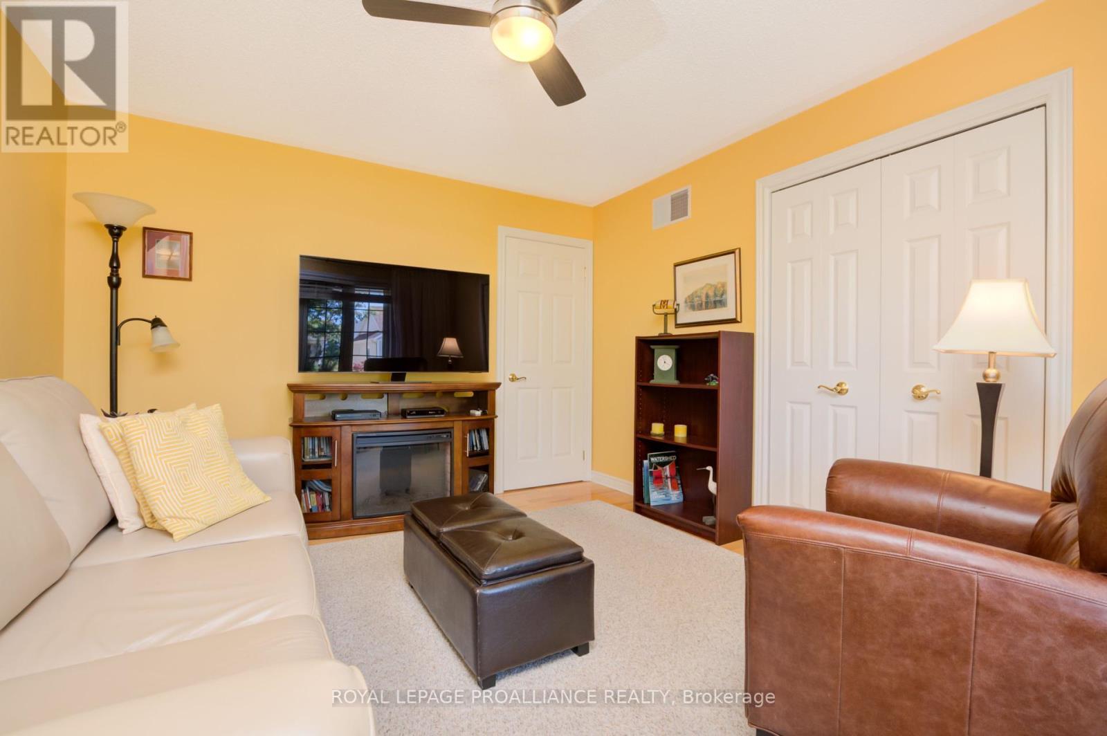 












27 SANDPIPER WAY

,
Brighton,




Ontario
K0K1H0

