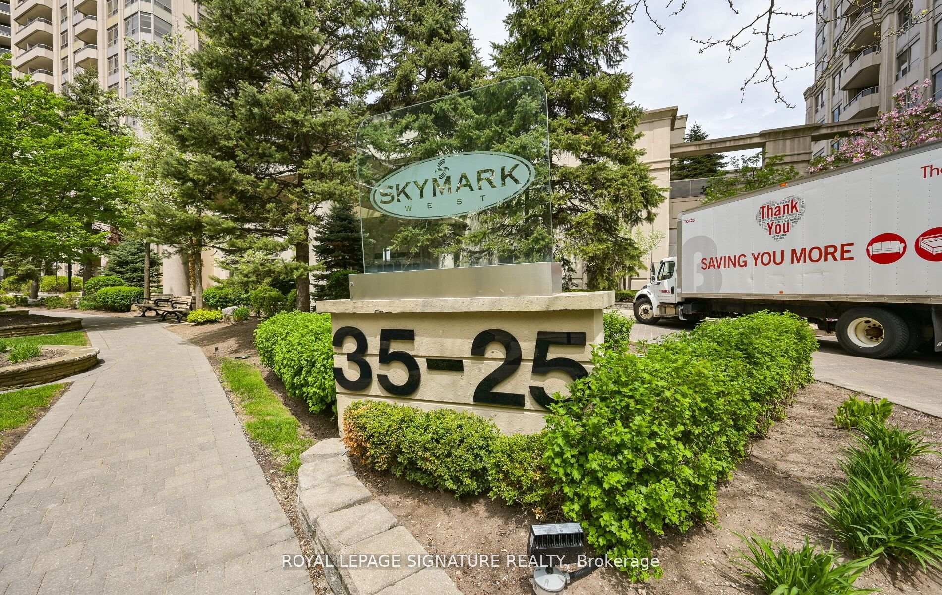 









25


Kingsbridge Garden

Circle, 1126,
Mississauga,




ON
L5R 4B1


