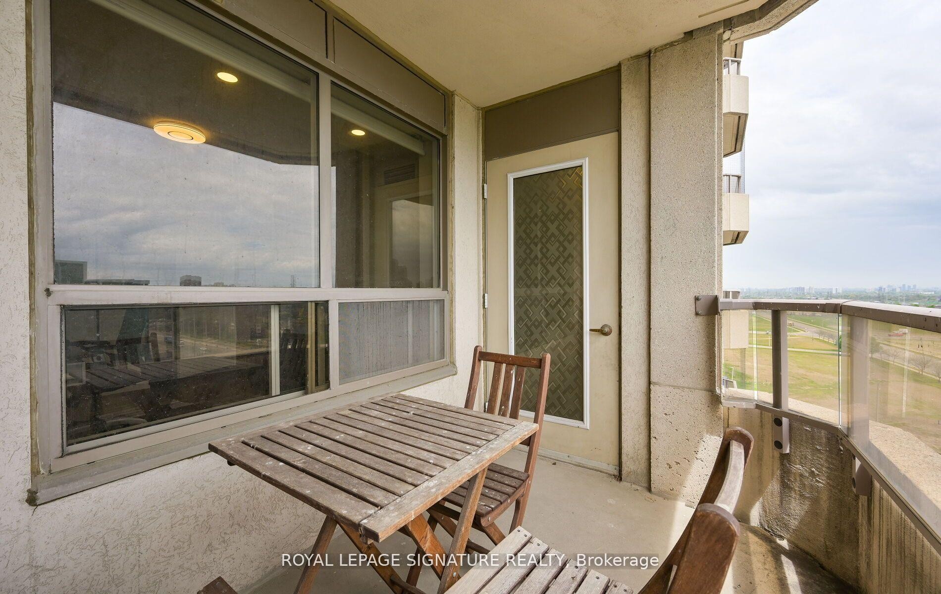









25


Kingsbridge Garden

Circle, 1126,
Mississauga,




ON
L5R 4B1

