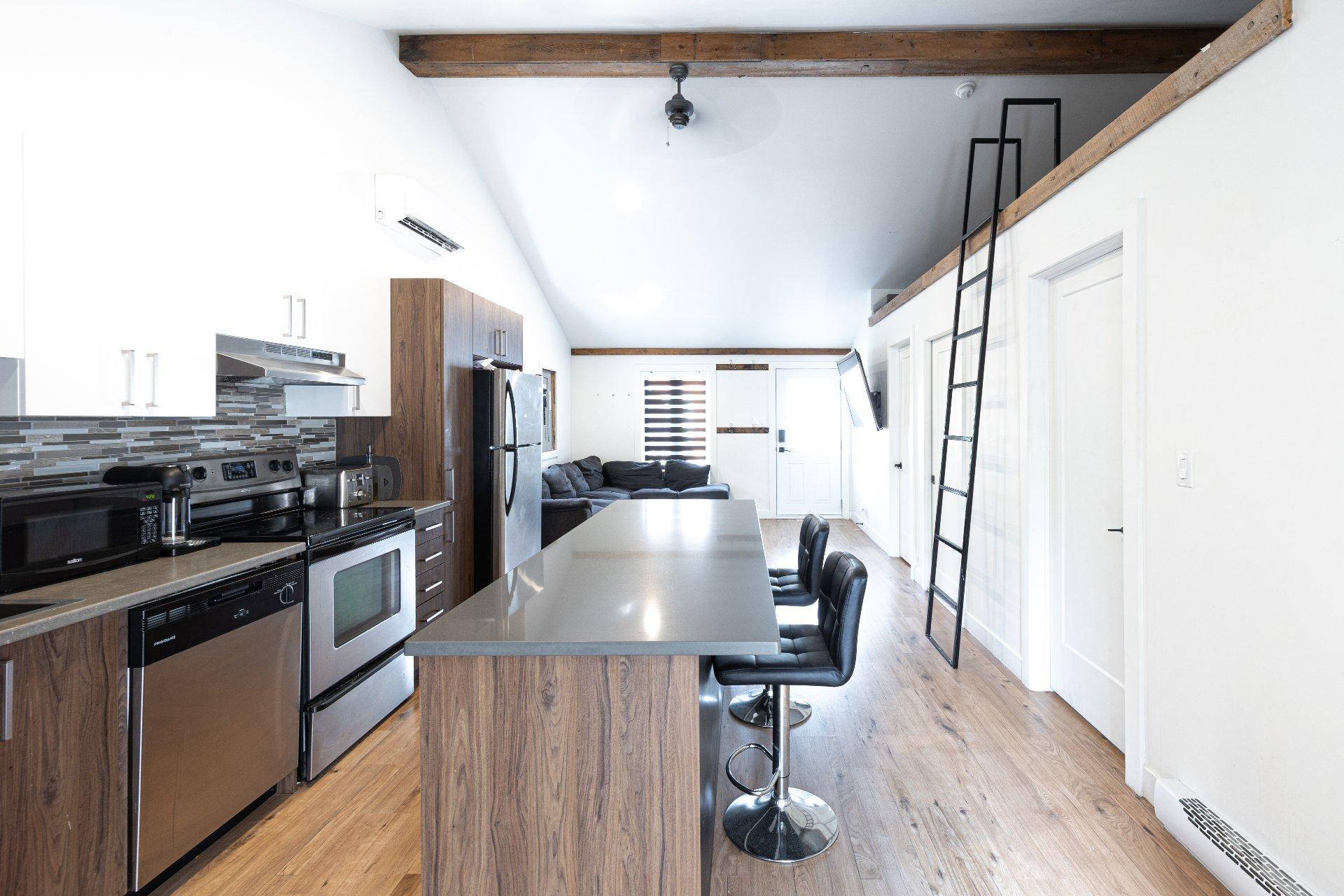 









235

 - 237


Rue Ste-Marie

,
Terrebonne (Terrebonne),




QC
J6W3E4

