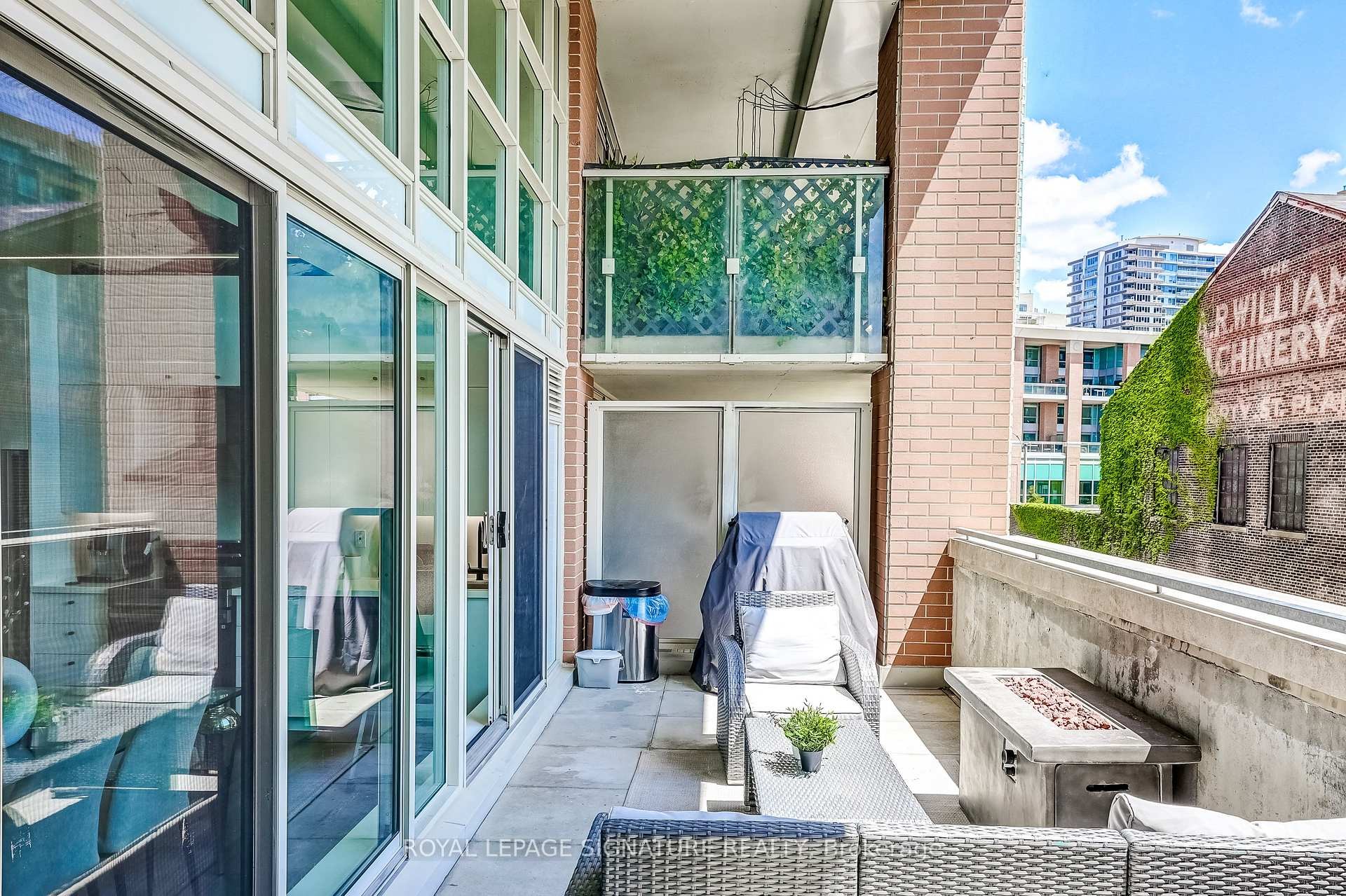 









125


Western Battery

Road, 210,
Toronto,




ON
M6K 3R8

