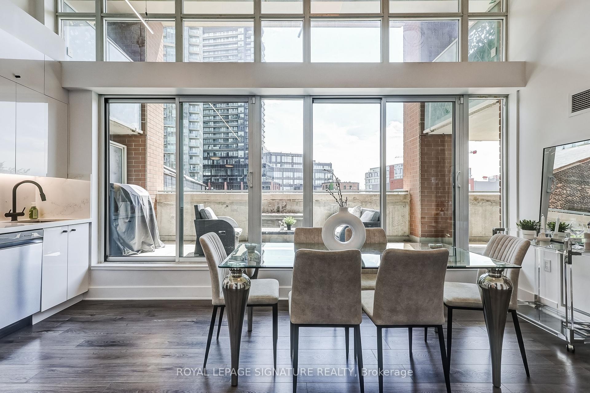 









125


Western Battery

Road, 210,
Toronto,




ON
M6K 3R8

