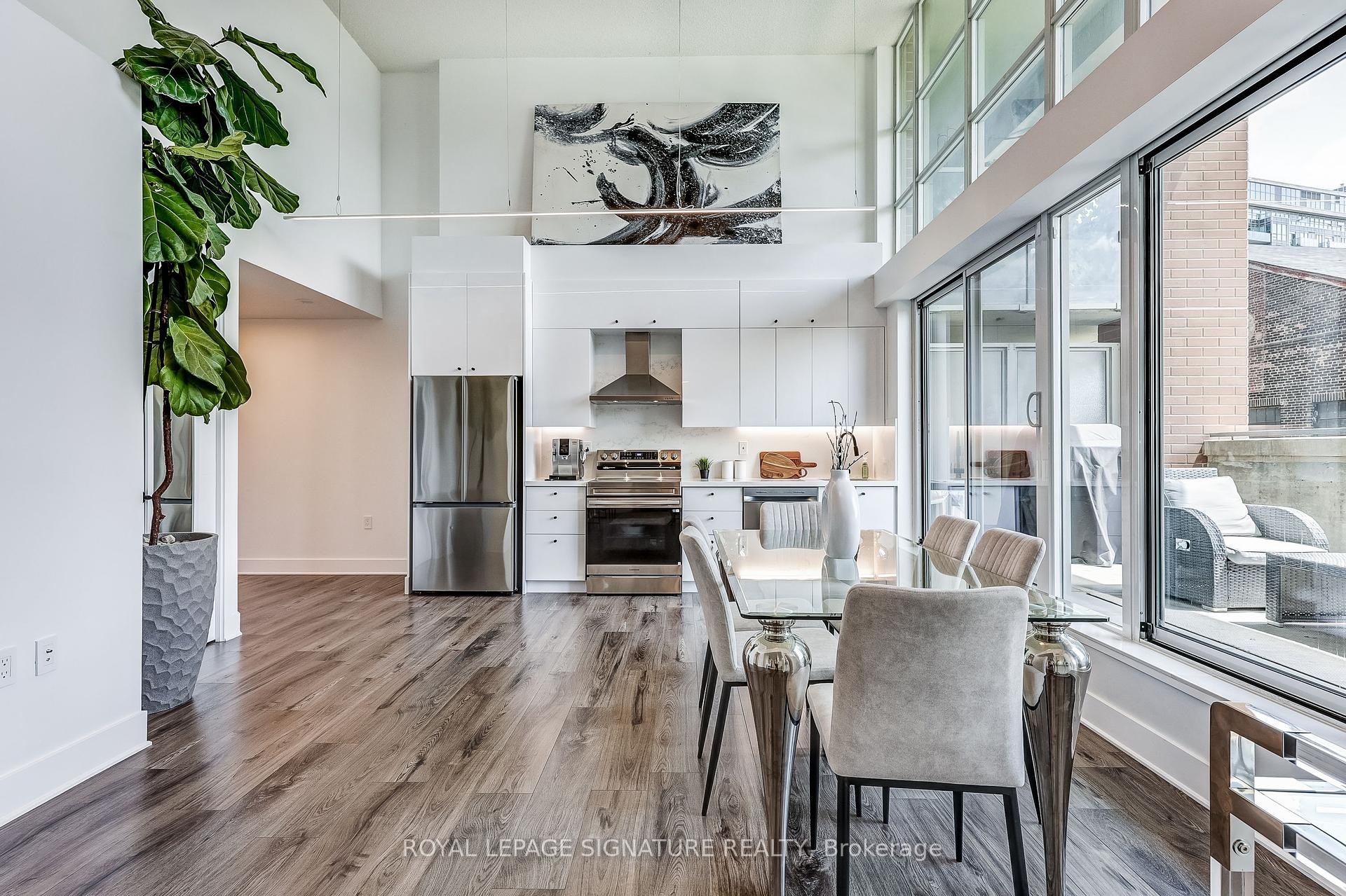 









125


Western Battery

Road, 210,
Toronto,




ON
M6K 3R8

