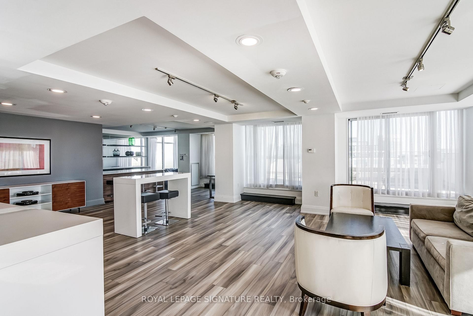 









125


Western Battery

Road, 210,
Toronto,




ON
M6K 3R8

