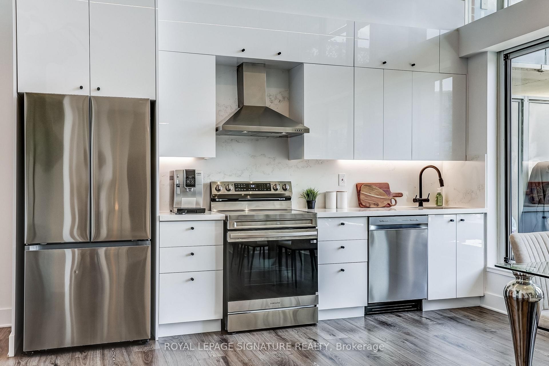 









125


Western Battery

Road, 210,
Toronto,




ON
M6K 3R8

