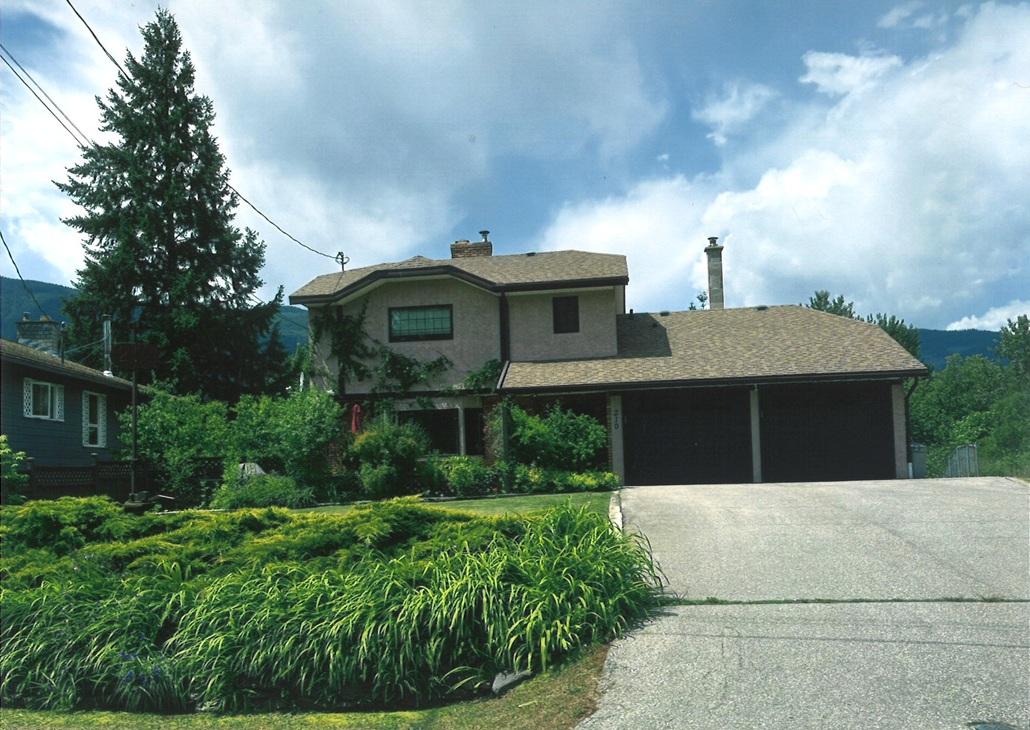 









210


10th

Avenue,
Nakusp,




BC
V0G 1R0

