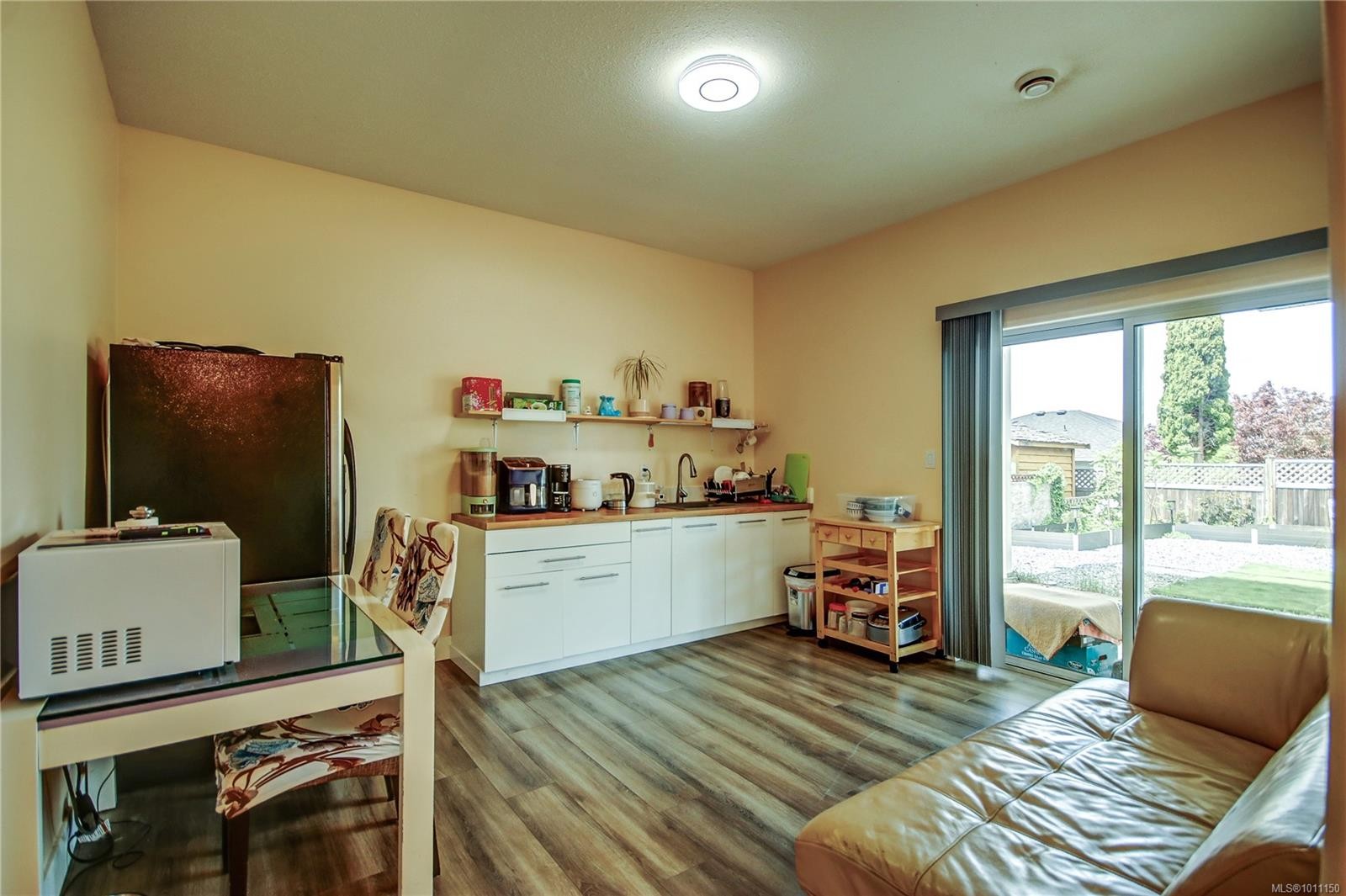 









6465


LaSalle

Rd,
Nanaimo,




BC
V9V 1P3

