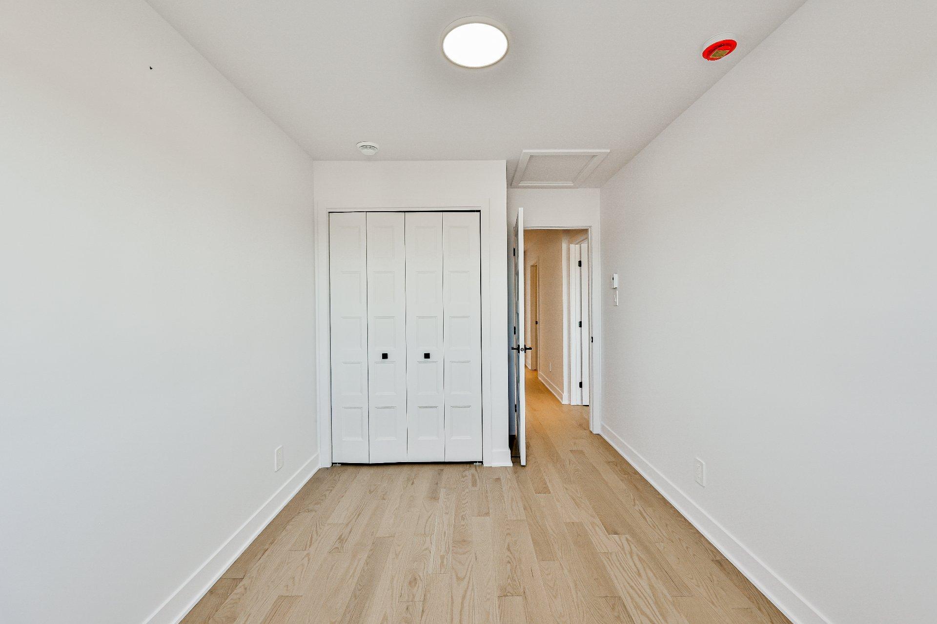 









82


Rue des Voiliers

,
Lanoraie,




QC
J0K1E0

