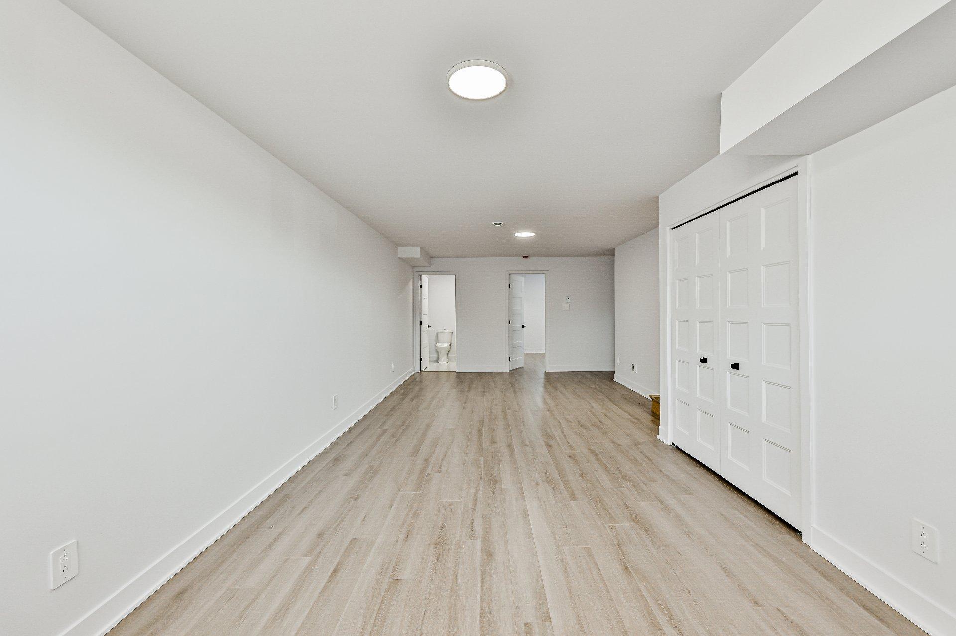 









82


Rue des Voiliers

,
Lanoraie,




QC
J0K1E0

