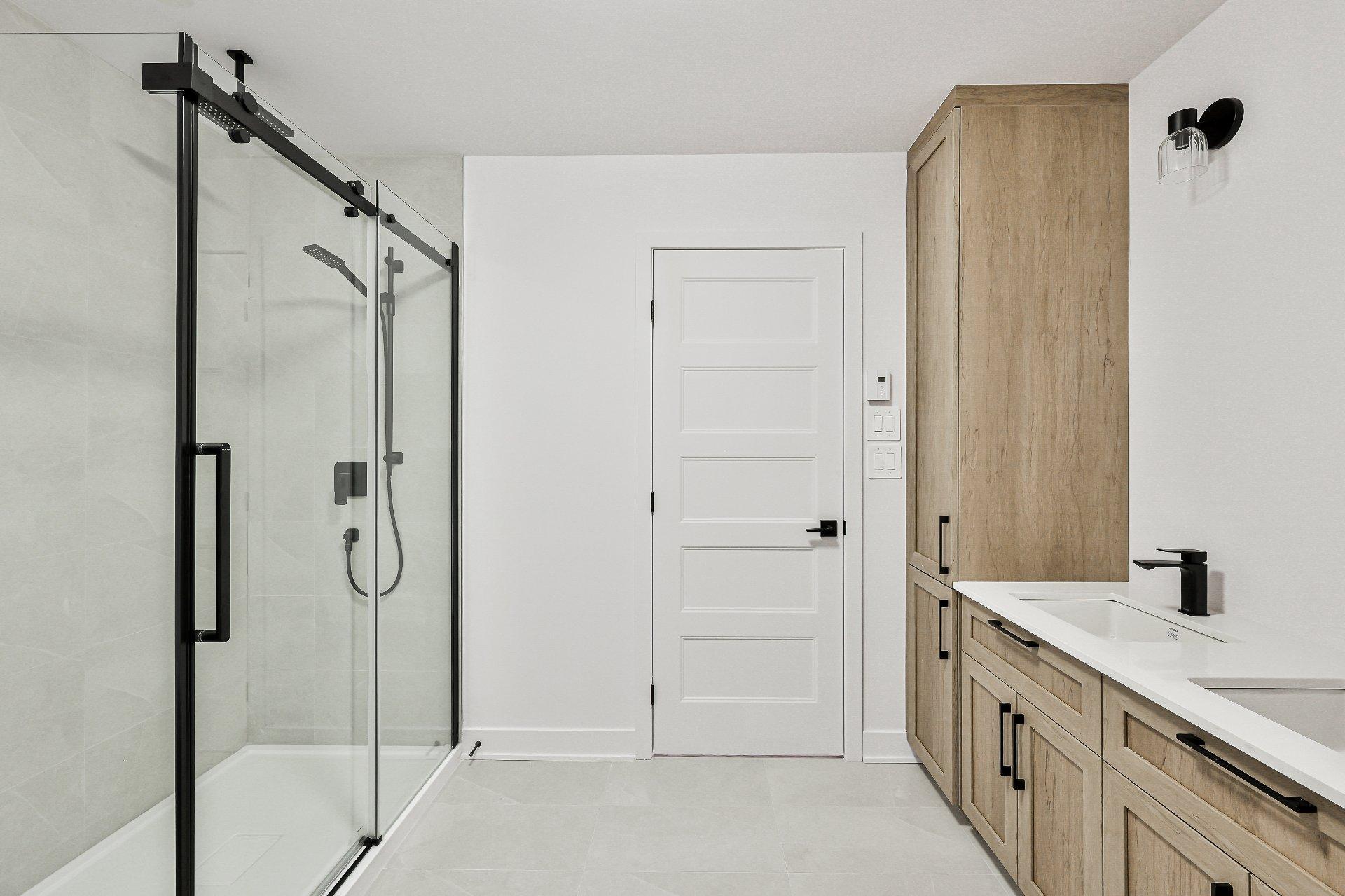 









84


Rue des Voiliers

,
Lanoraie,




QC
J0K1E0

