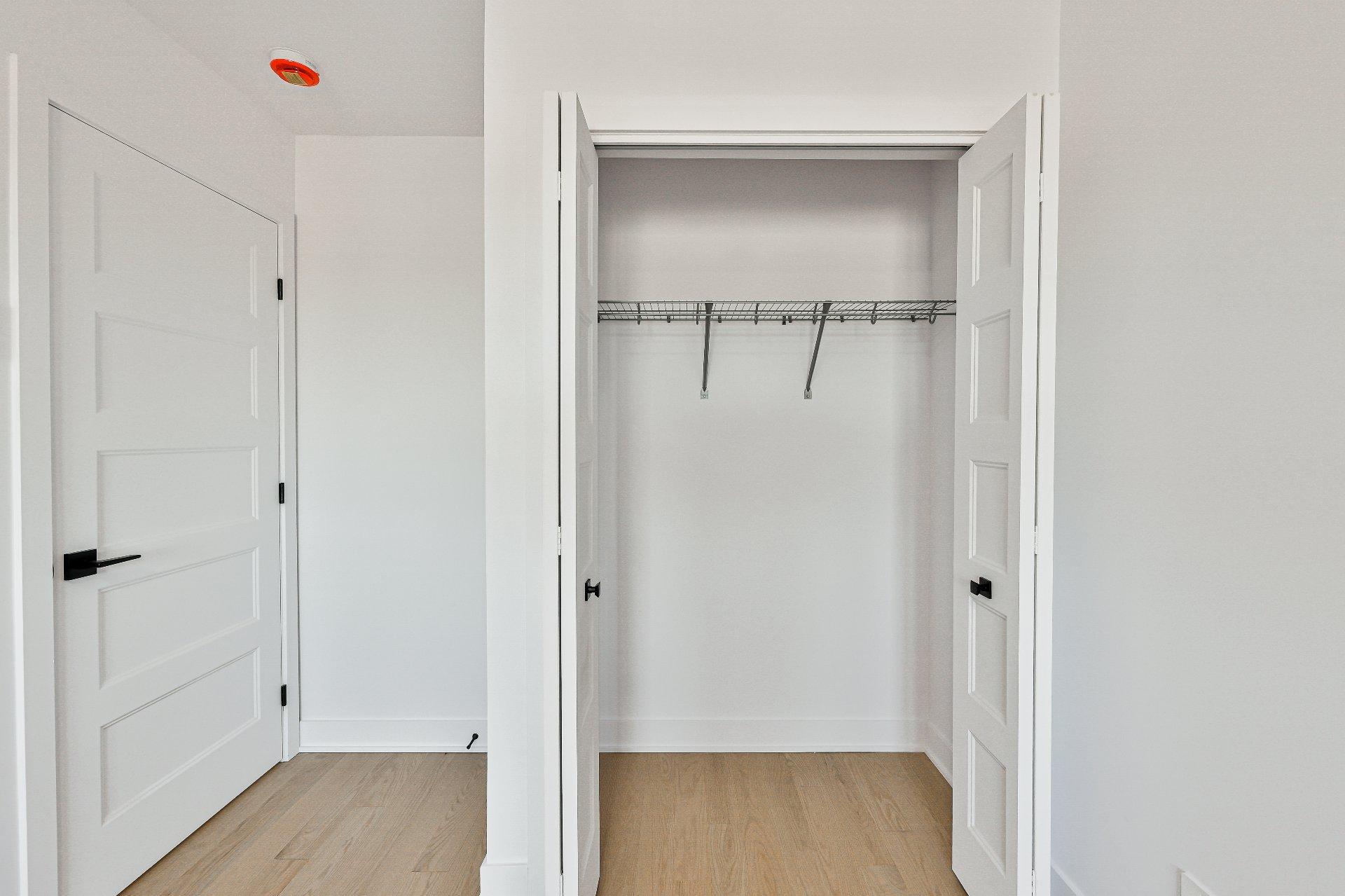 









76


Rue des Voiliers

,
Lanoraie,




QC
J0K1E0

