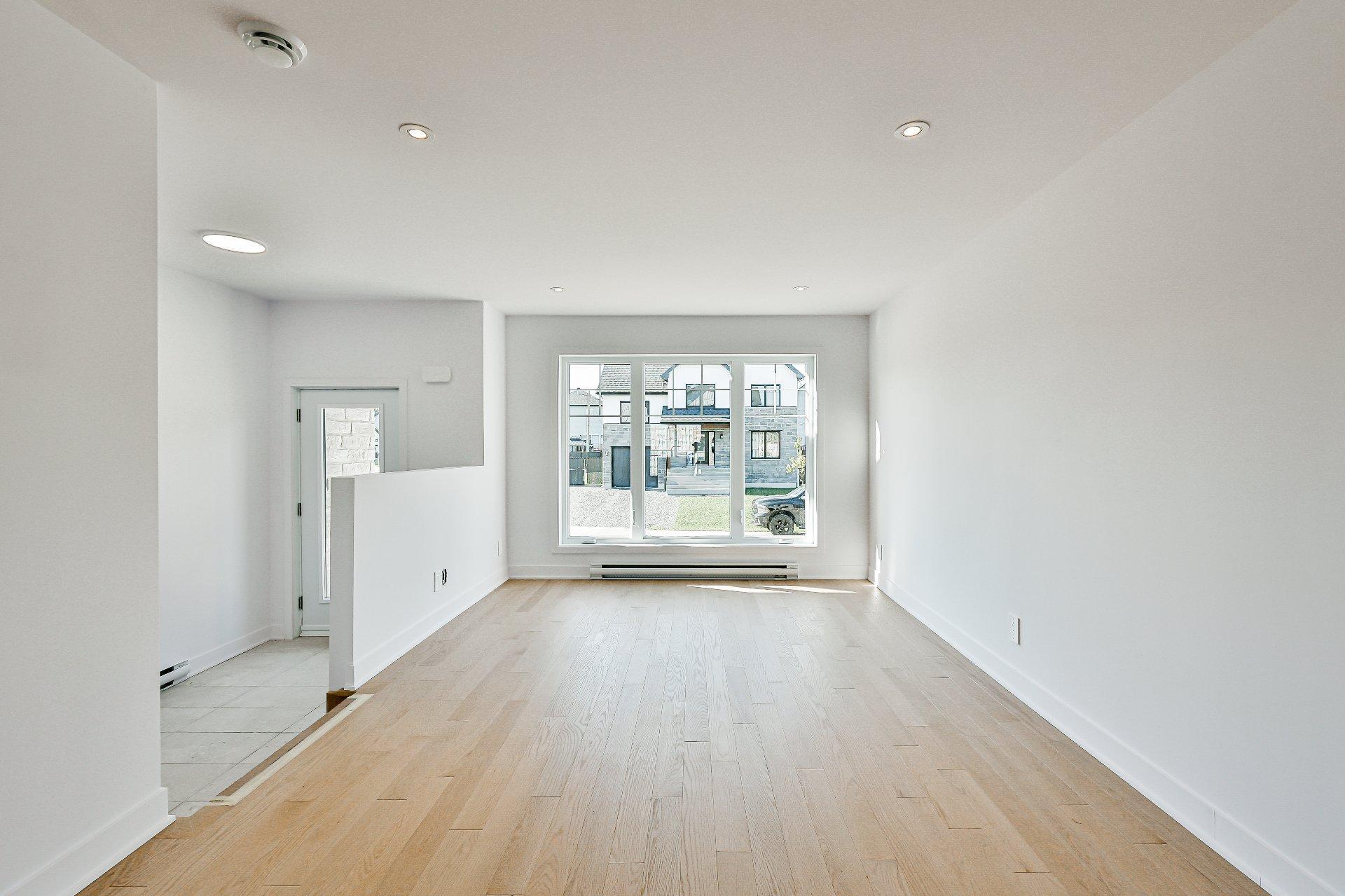 









76


Rue des Voiliers

,
Lanoraie,




QC
J0K1E0

