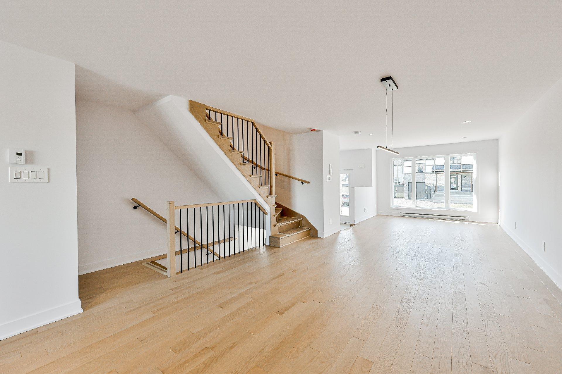 









80


Rue des Voiliers

,
Lanoraie,




QC
J0K1E0

