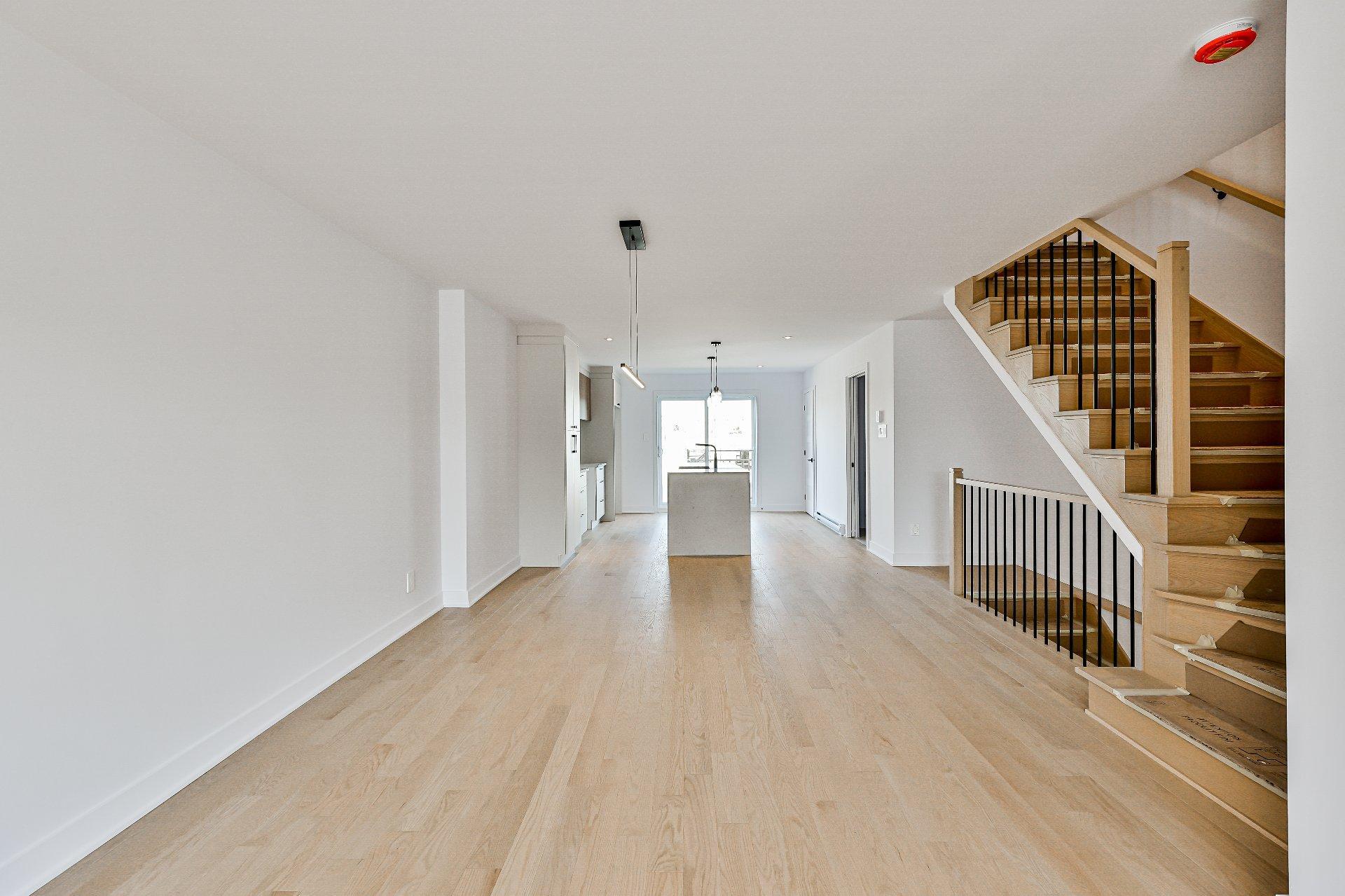 









88


Rue des Voiliers

,
Lanoraie,




QC
J0K1E0

