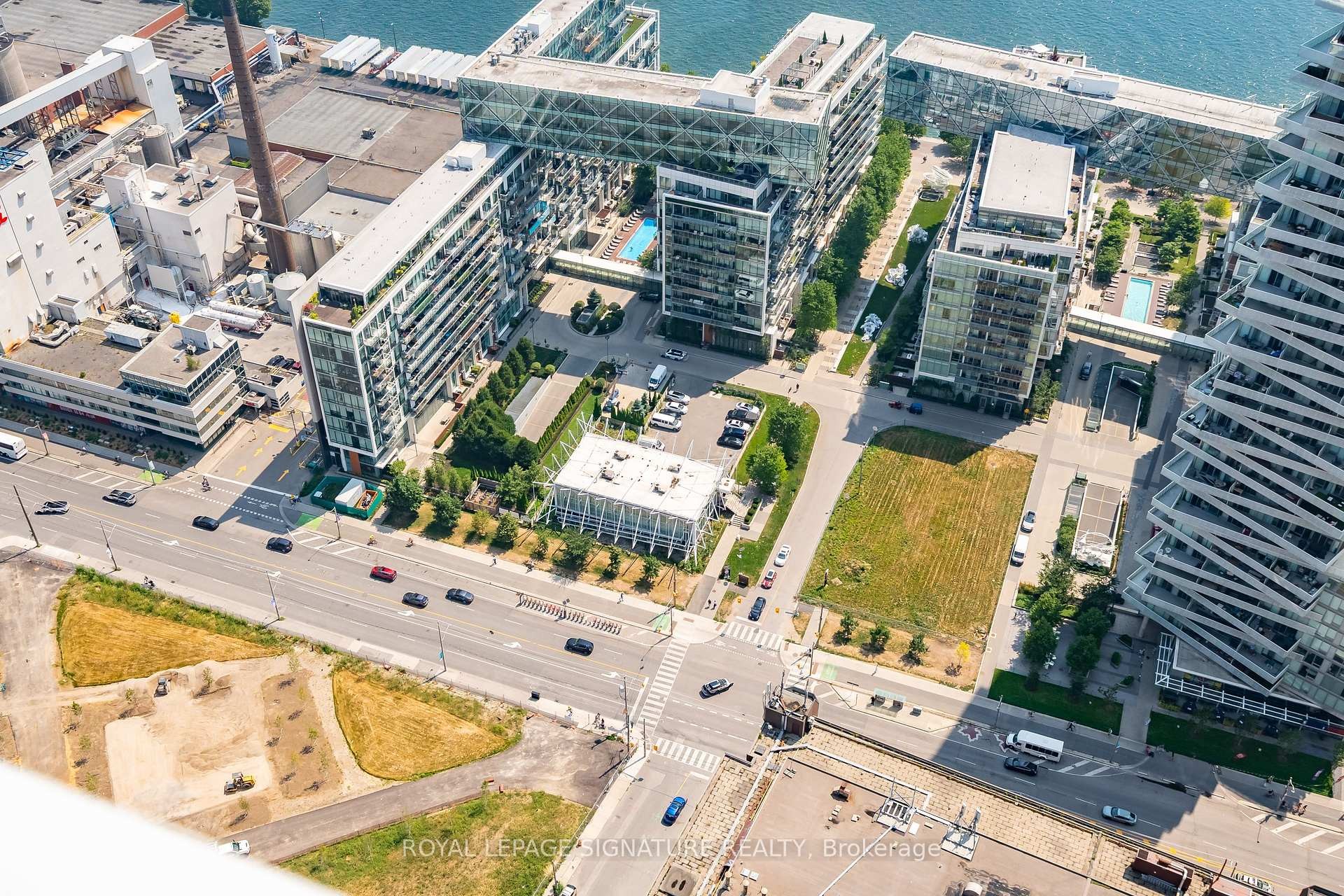 









28


Freeland

Street, 5402,
Toronto,




ON
M5E 1E3

