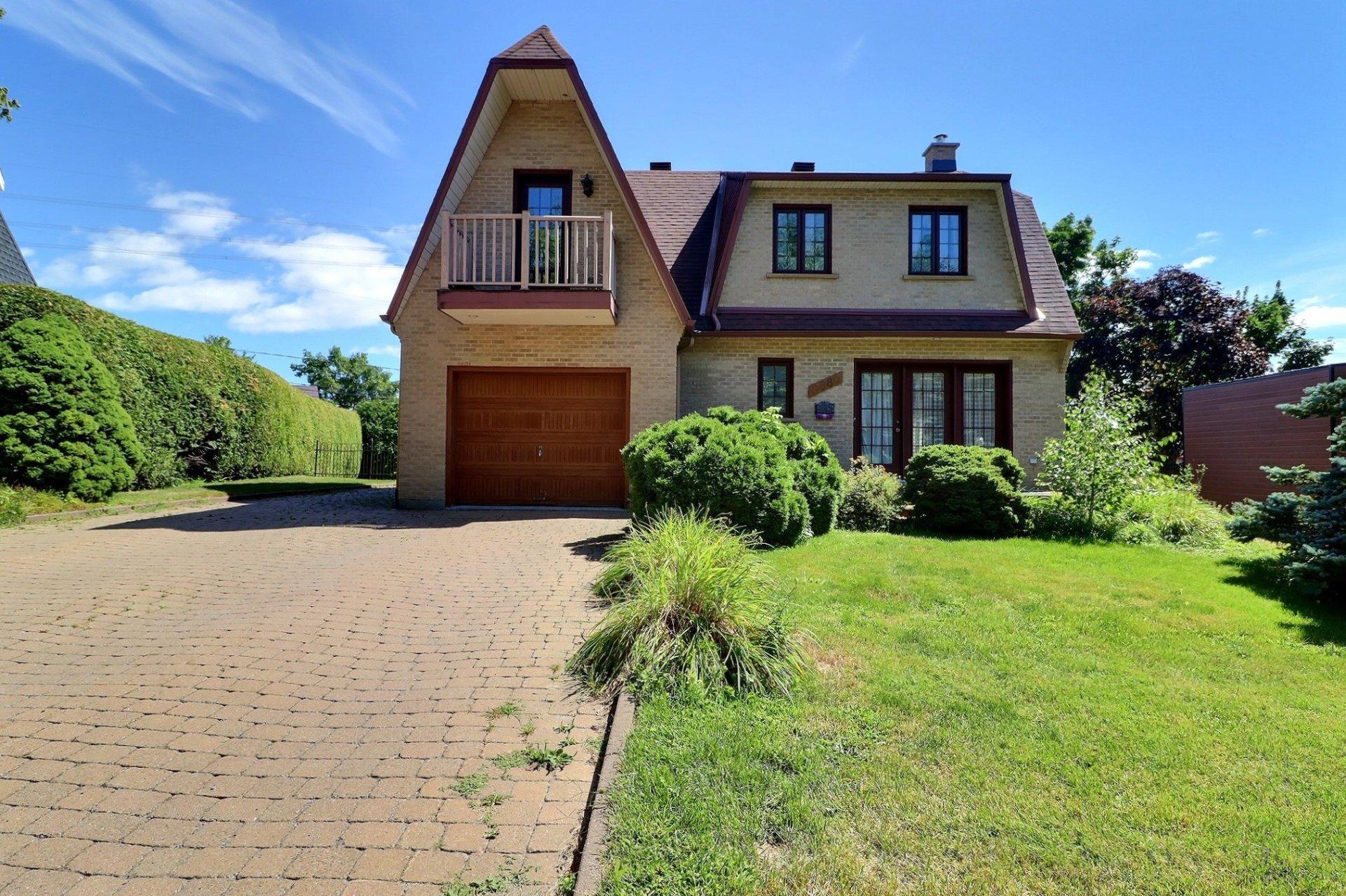 









9880


Rue Jourdain

,
Québec (Les Rivières),




QC
G2K1M9

