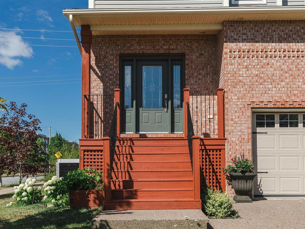 












195 Peachtree Hill

,
Dartmouth,




NS
B2W 0H9

