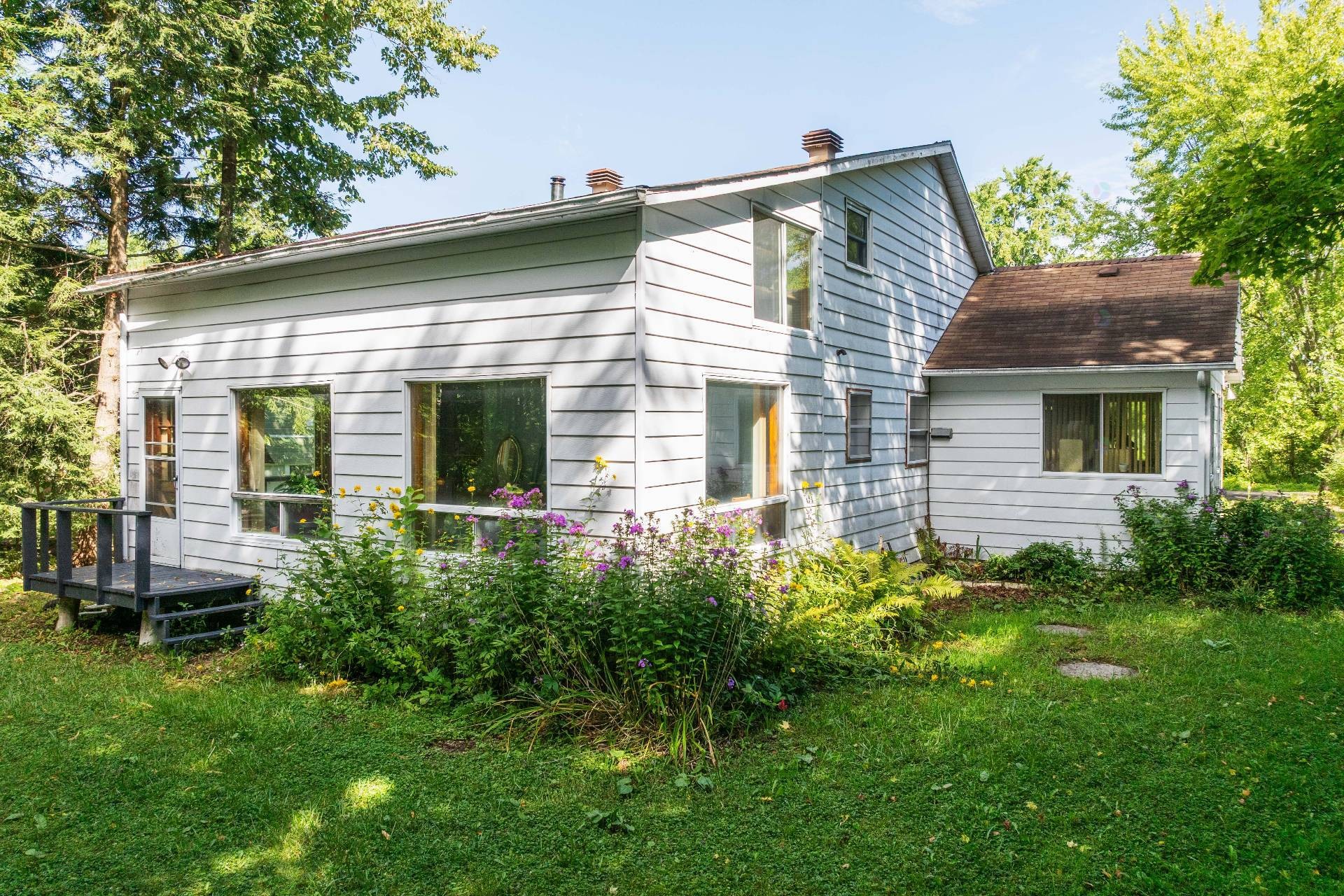 









1114


Spruce Lane

,
Hinchinbrooke,




QC
J0S1A0

