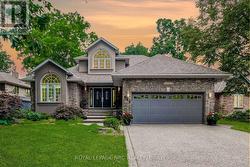 Welcome to 645 Clarence Street.