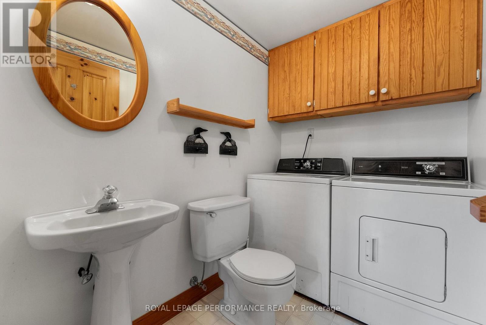 












82B ROSEBRUGH ROAD

,
Greater Madawaska,




Ontario
K7V3Z4

