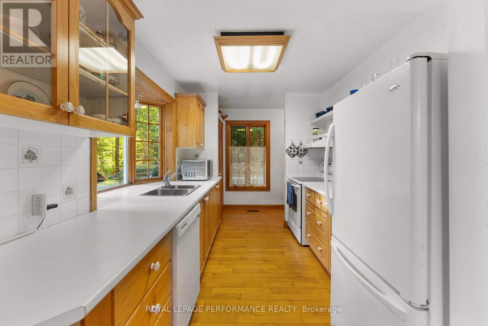 












82B ROSEBRUGH ROAD

,
Greater Madawaska,




Ontario
K7V3Z4


