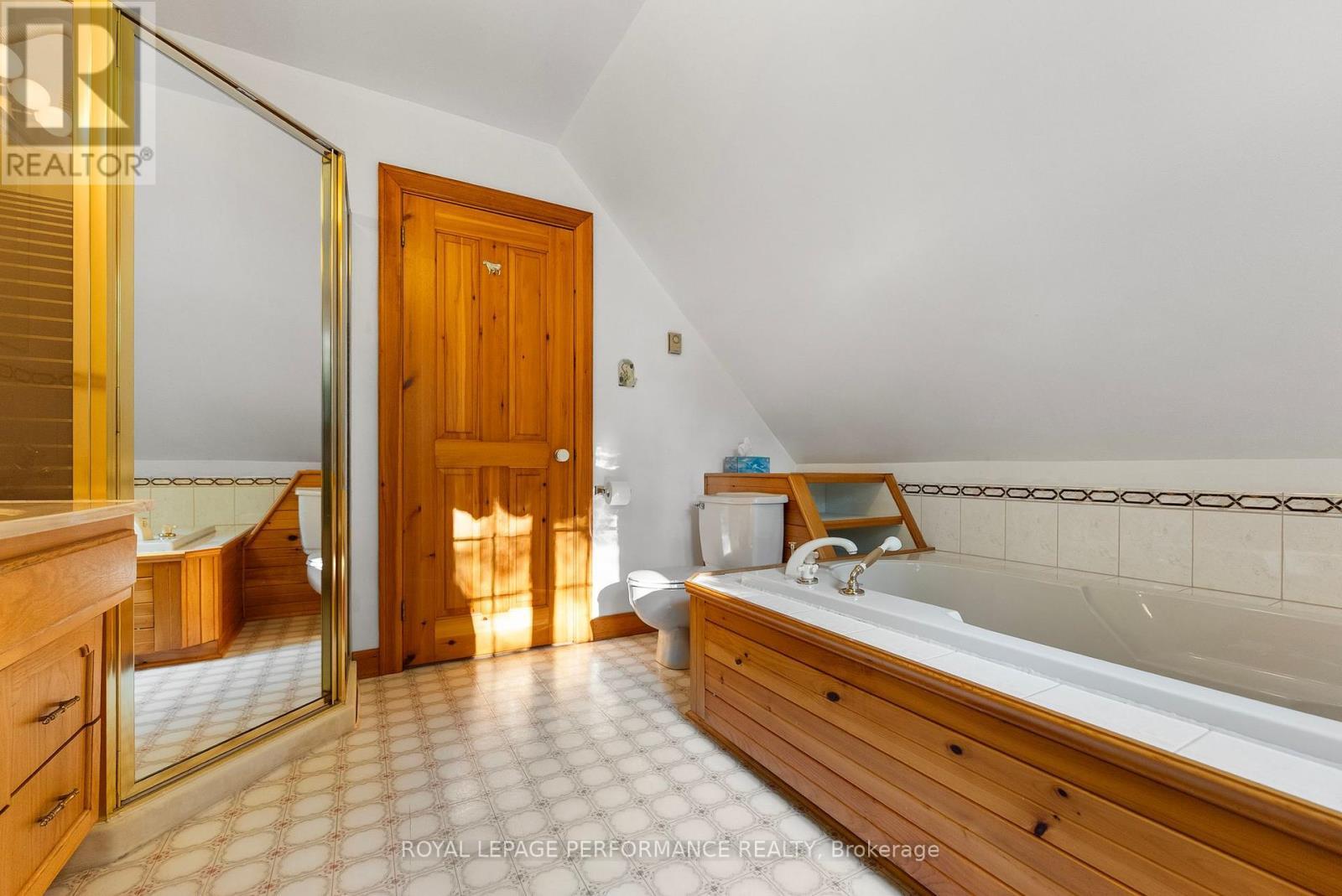 












82B ROSEBRUGH ROAD

,
Greater Madawaska,




Ontario
K7V3Z4

