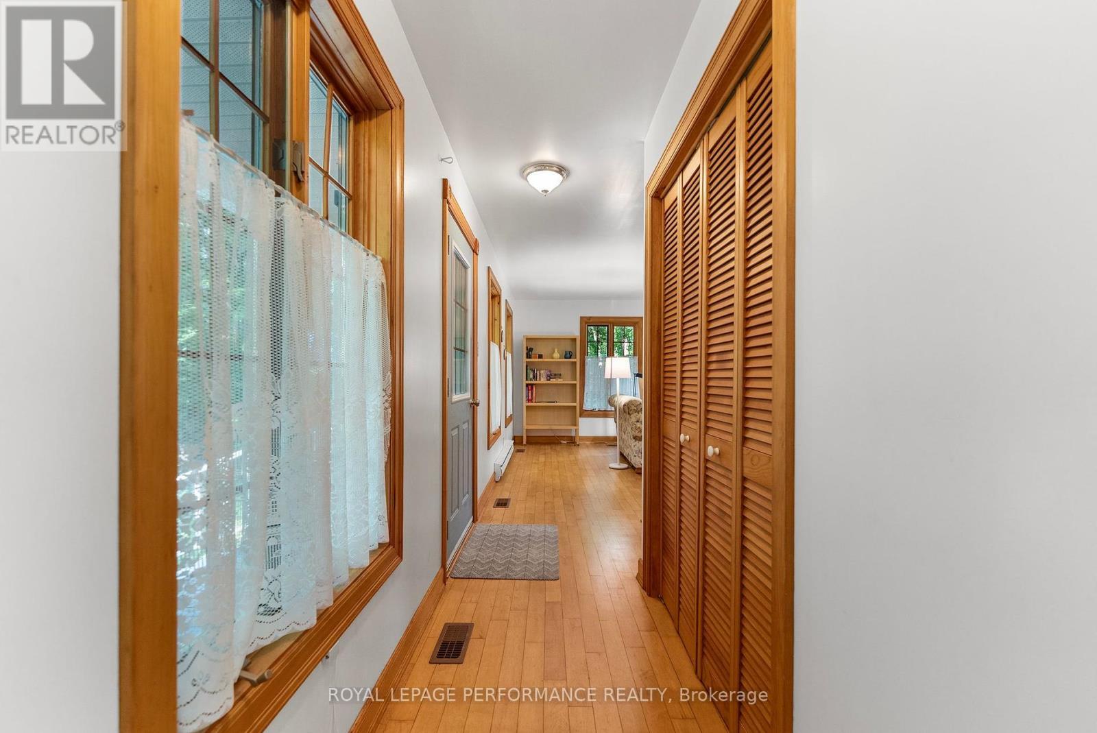 












82B ROSEBRUGH ROAD

,
Greater Madawaska,




Ontario
K7V3Z4

