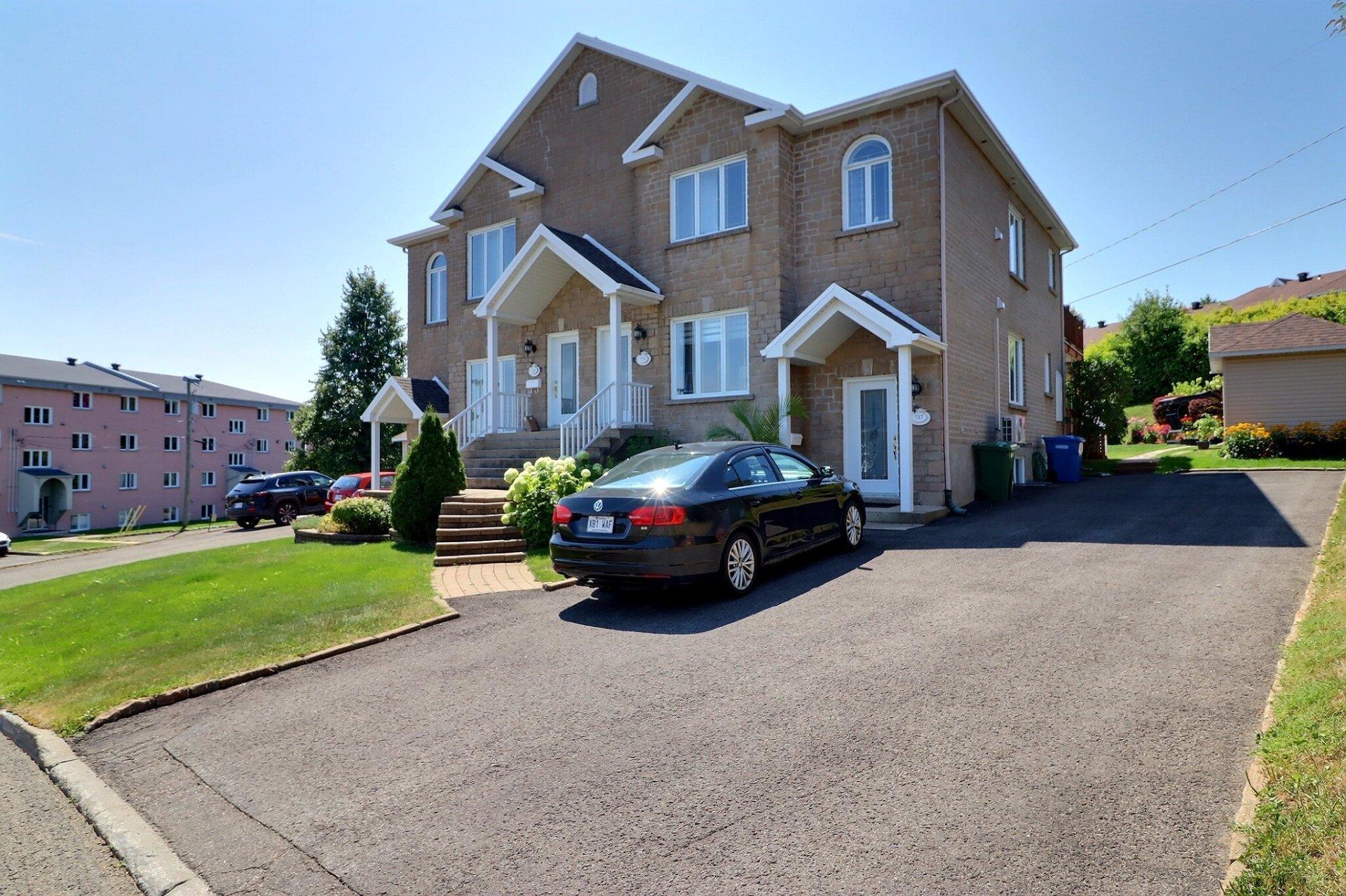 









733


Av. des Grenats

,
Québec (Charlesbourg),




QC
G2L2Y7

