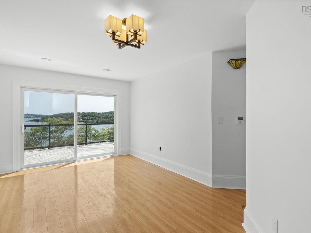 












44 DAKIN Drive

,
Halifax,




NS
B3M 2C9

