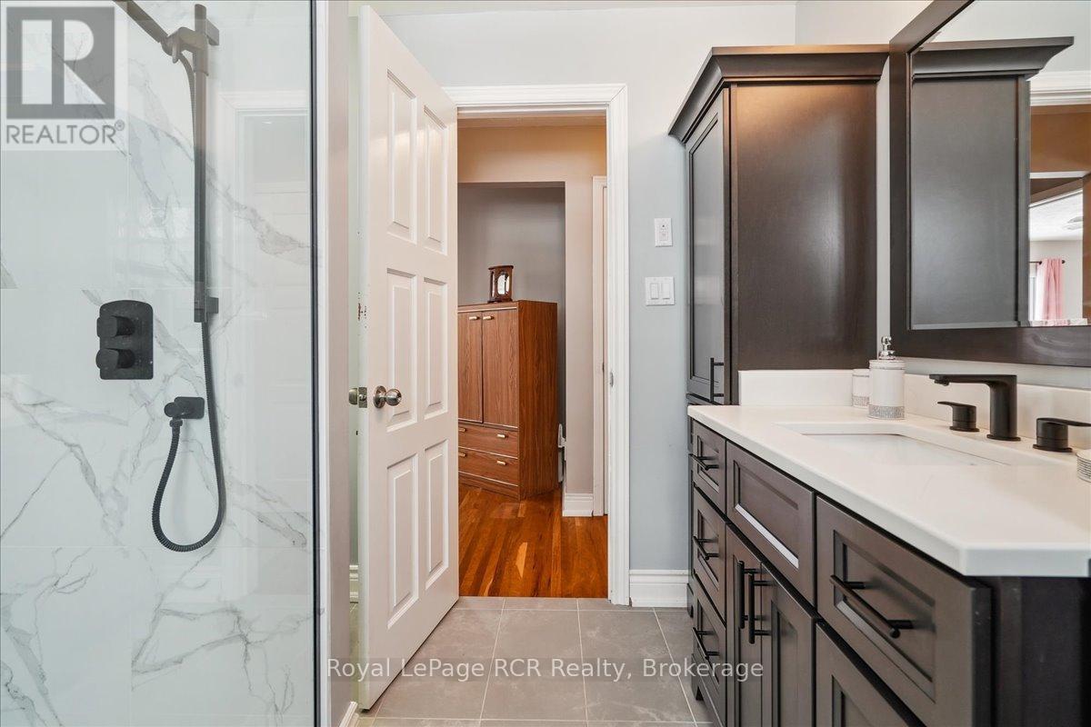 












196313 GREY ROAD 7

,
Grey Highlands,




Ontario
N4L1W7

