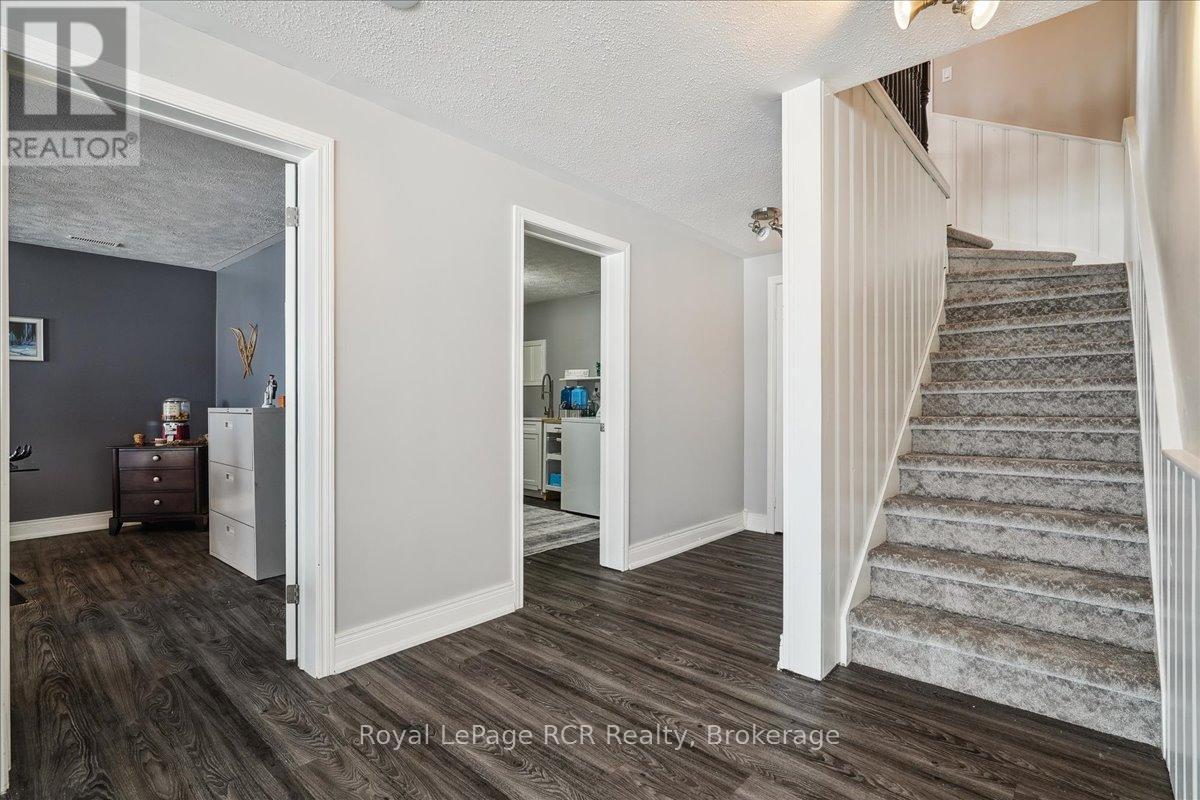 












196313 GREY ROAD 7

,
Grey Highlands,




Ontario
N4L1W7

