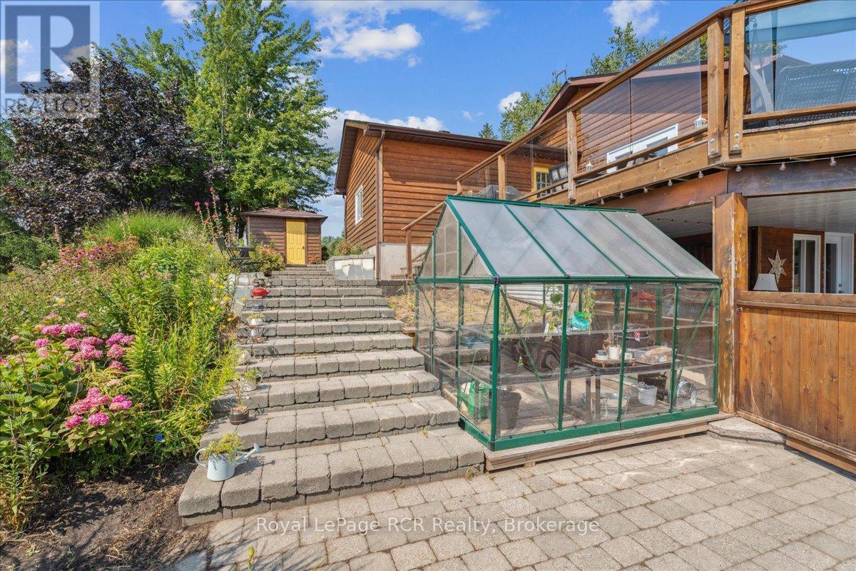 












196313 GREY ROAD 7

,
Grey Highlands,




Ontario
N4L1W7

