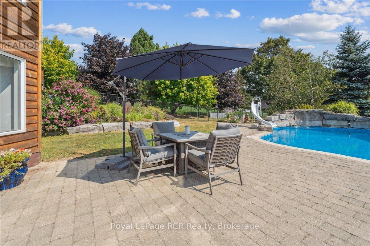 












196313 GREY ROAD 7

,
Grey Highlands,




Ontario
N4L1W7

