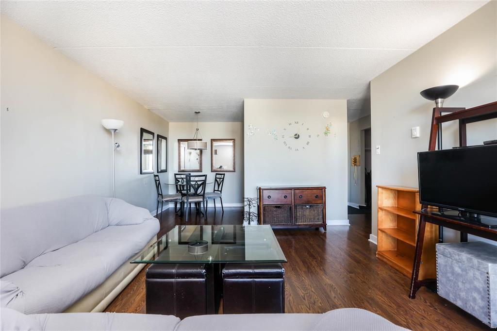 












507 1030 Grant Avenue

,
Winnipeg,




Manitoba
R3M2A2

