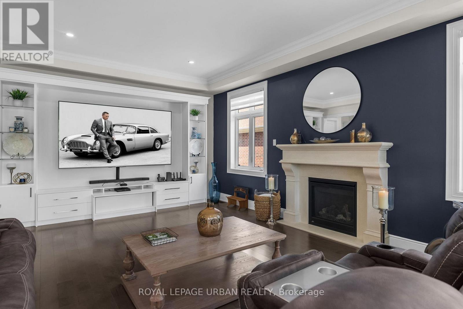 












15 COUNTRY CLUB CRESCENT

,
Uxbridge,




Ontario
L9P0B8

