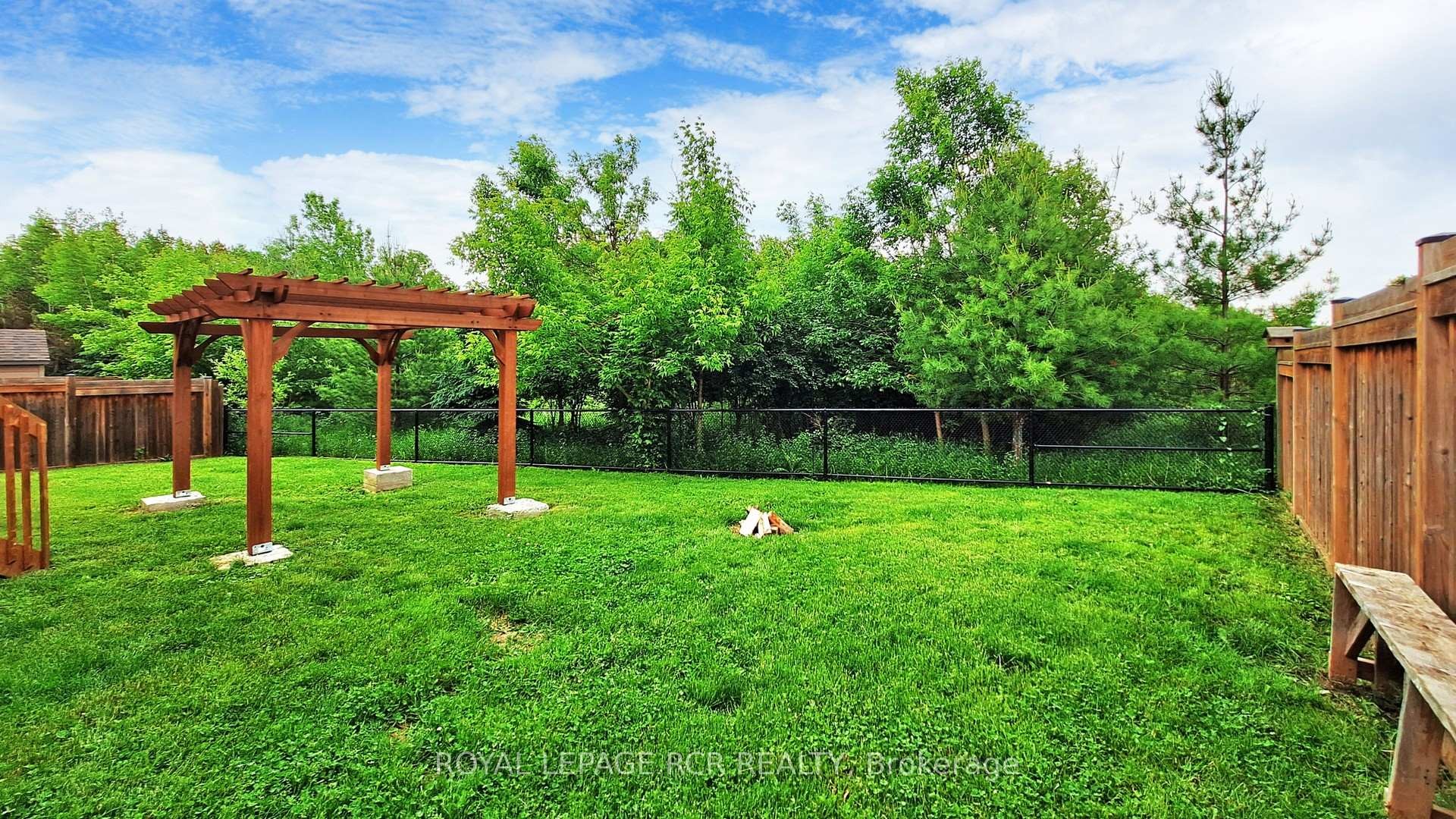 









75


Dr. George Burrows

Parkway,
Georgina,




ON
L0E 1R0

