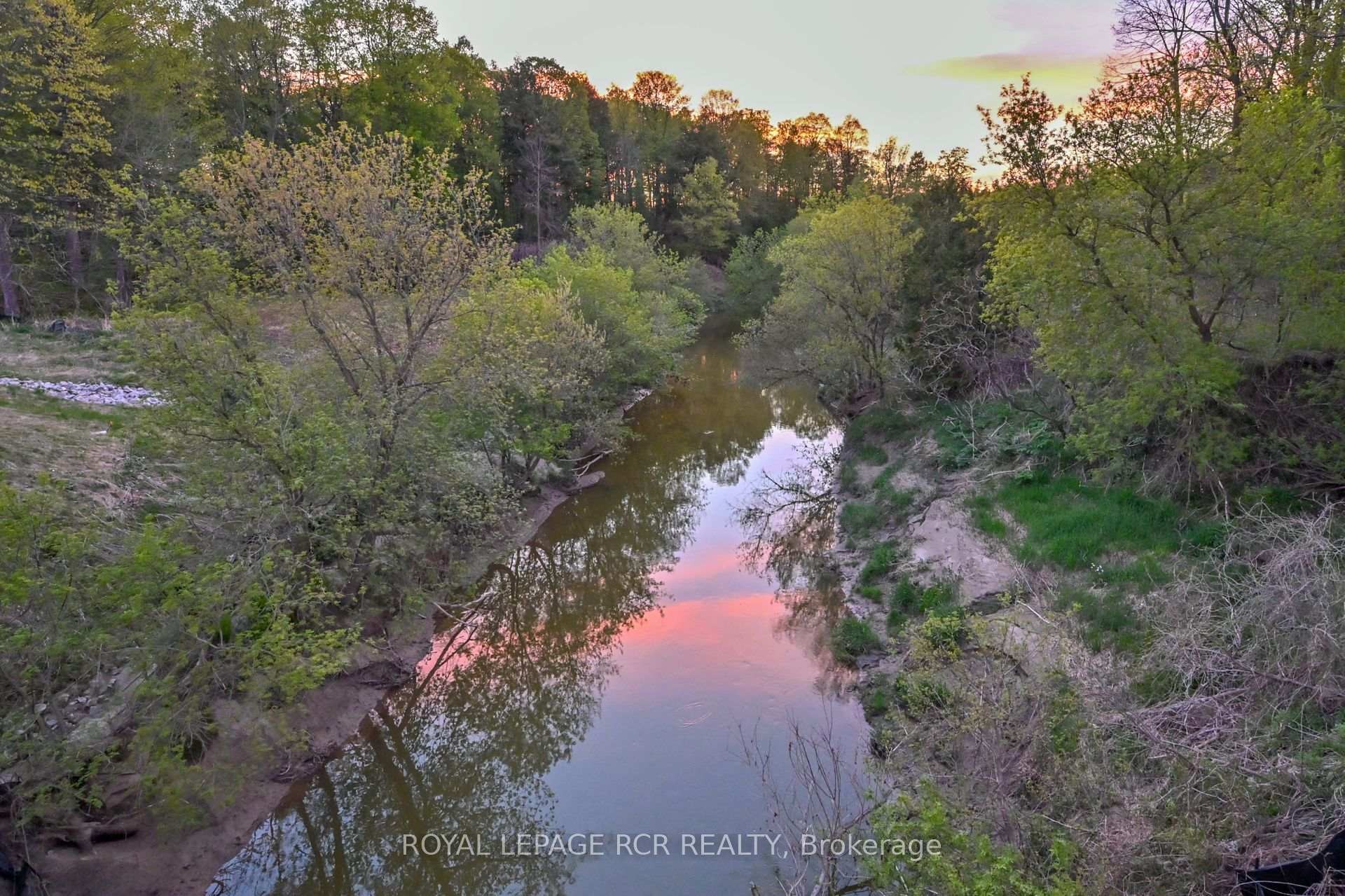 









6049


13th

Line,
New Tecumseth,







ON
L0L 1L0

