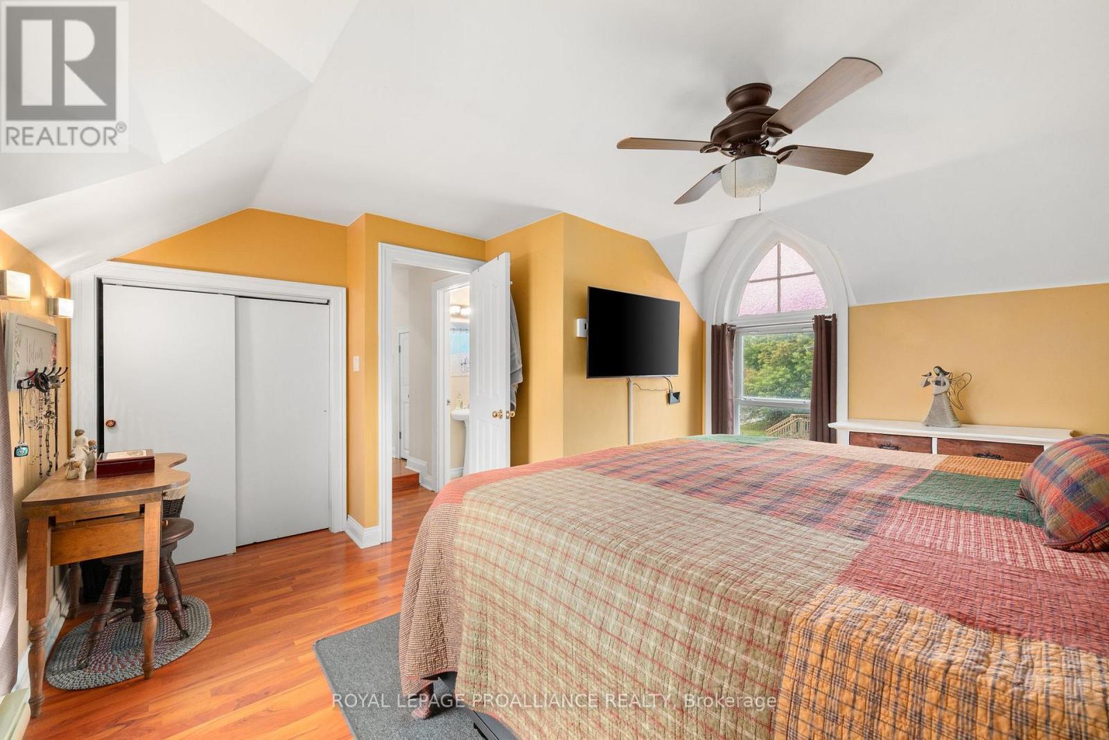 












16 BENJAMIN STREET

,
Belleville (Belleville Ward),




Ontario
K8P1P7

