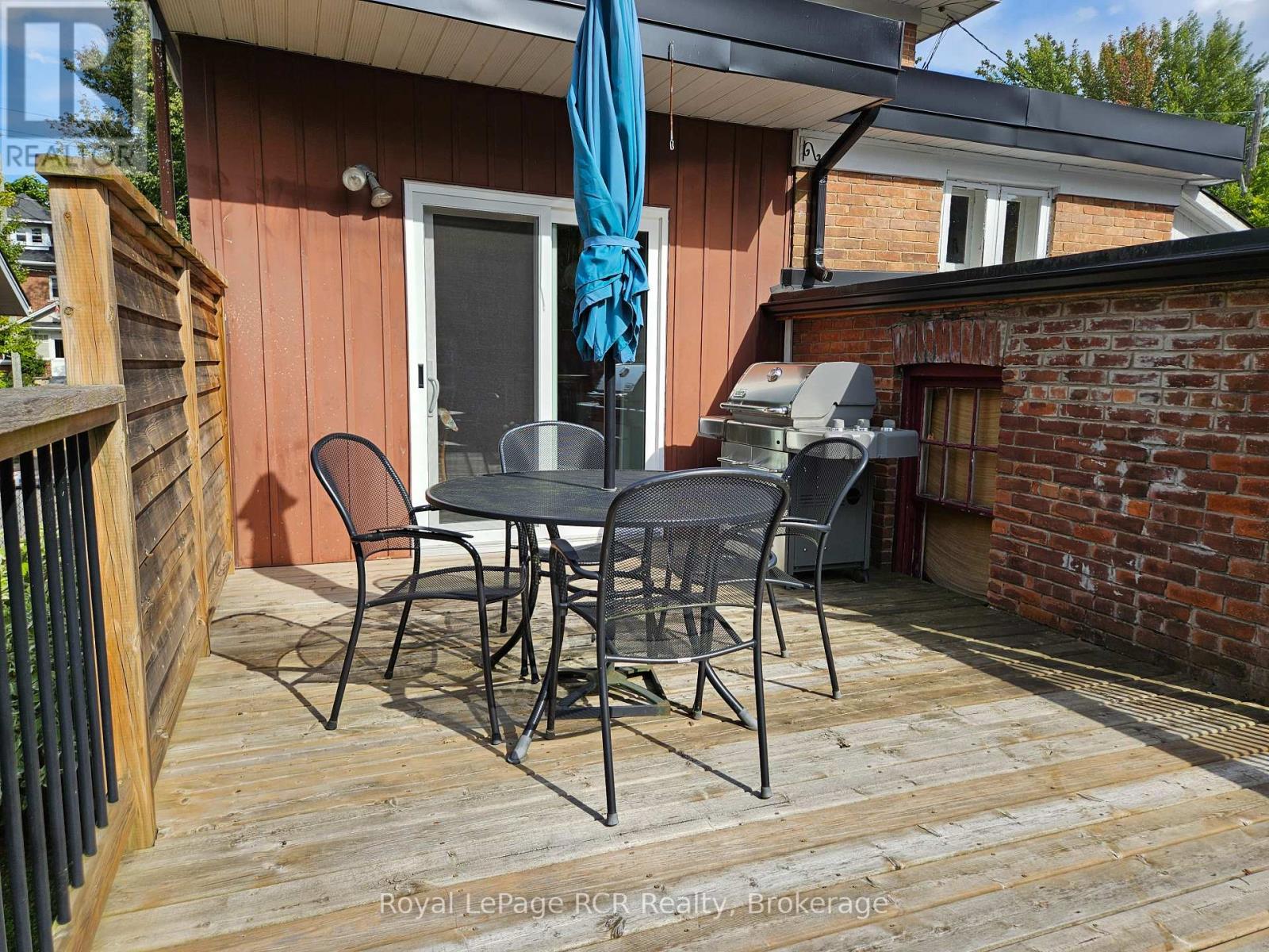 












410 2ND AVENUE E

,
Owen Sound,




Ontario
N4K2G3

