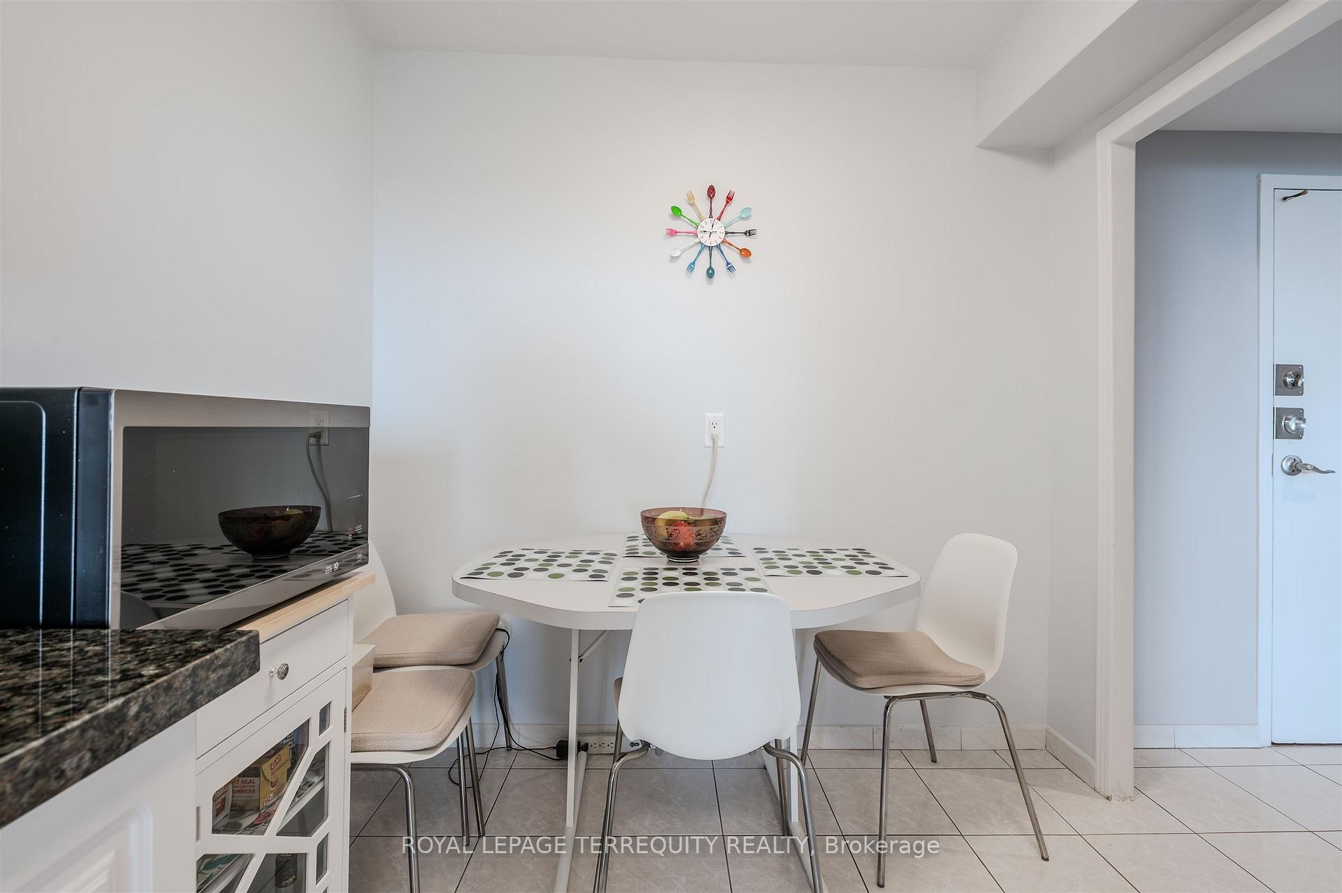 









155


Marlee

Avenue, 2201,
Toronto,




ON
M6B 4B5

