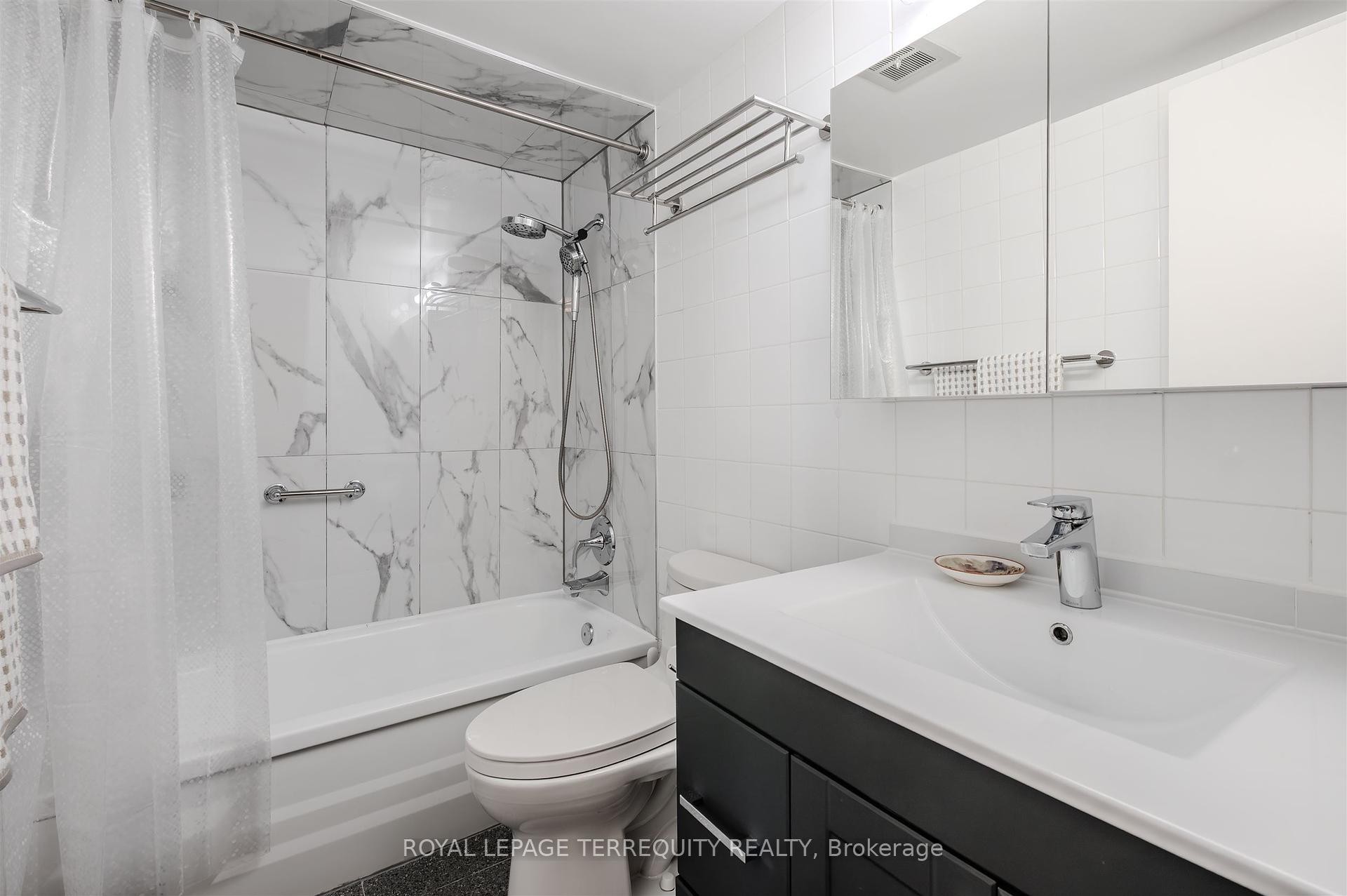 









155


Marlee

Avenue, 2201,
Toronto,




ON
M6B 4B5


