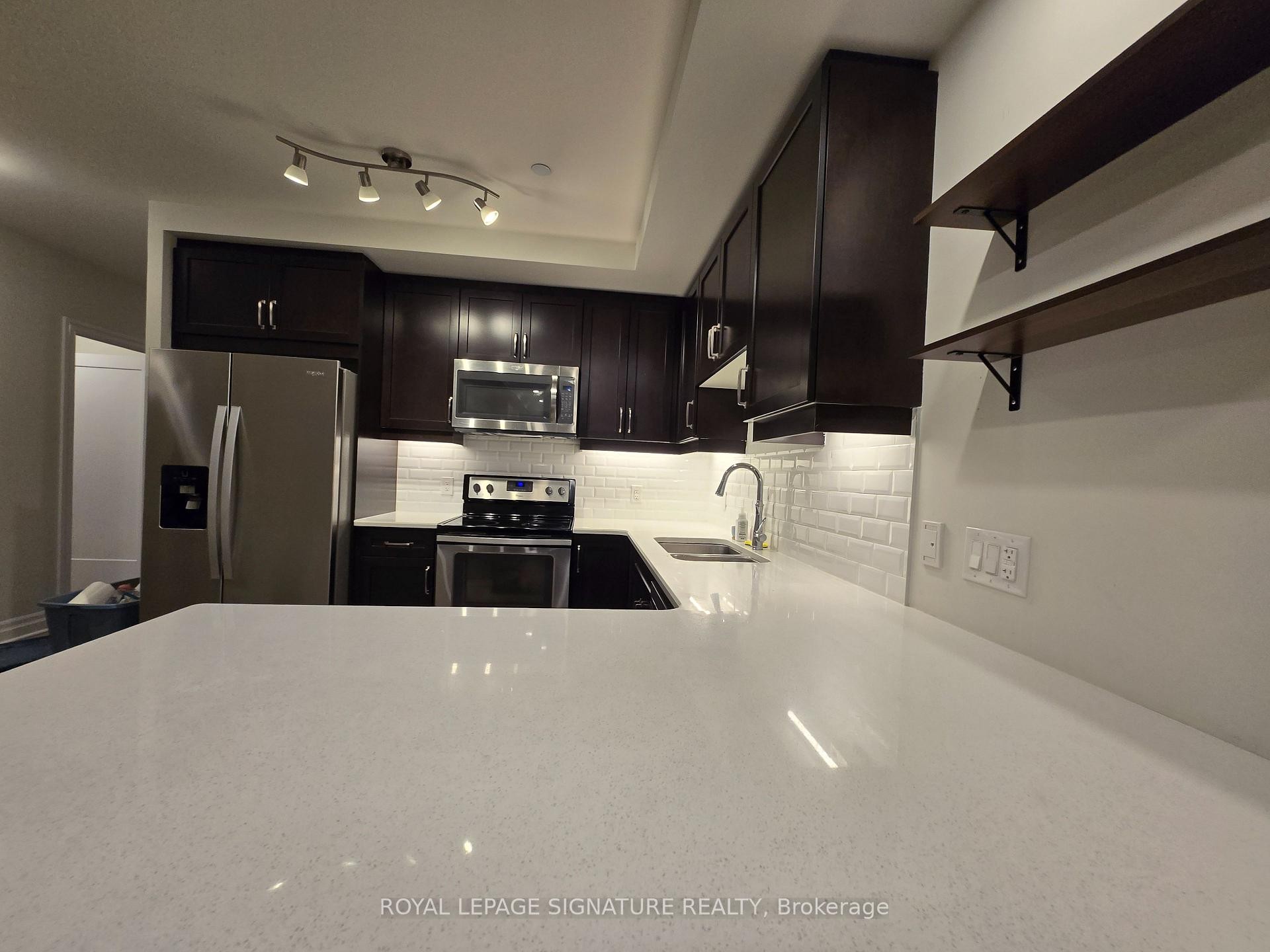 









505


Talbot

Street, 1008,
London East,




ON
N6A 2S6

