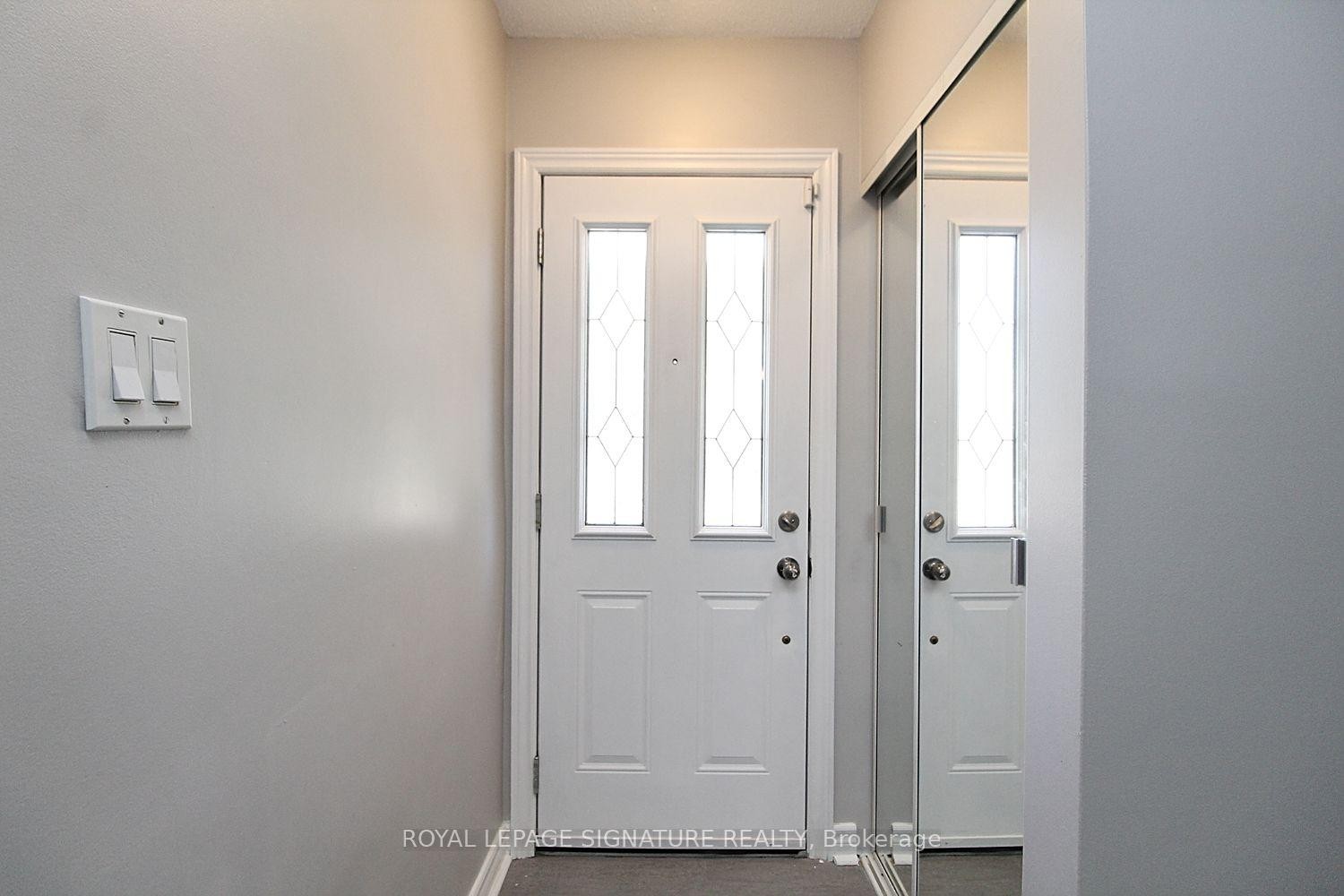 









27


Cornwallis

Drive,
Toronto,




ON
M1P 1H1

