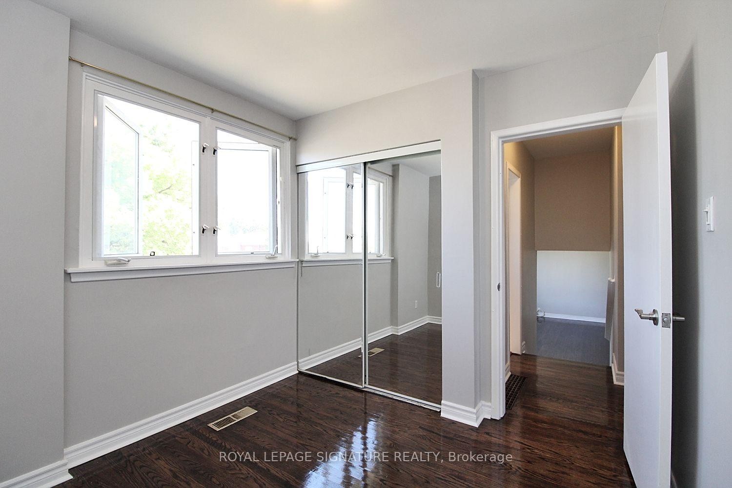 









27


Cornwallis

Drive,
Toronto,




ON
M1P 1H1

