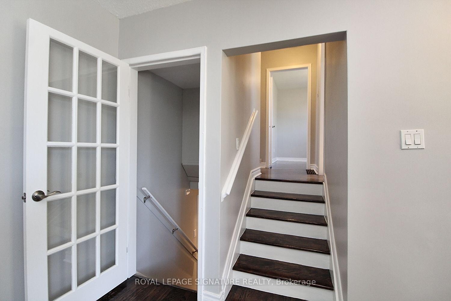 









27


Cornwallis

Drive,
Toronto,




ON
M1P 1H1

